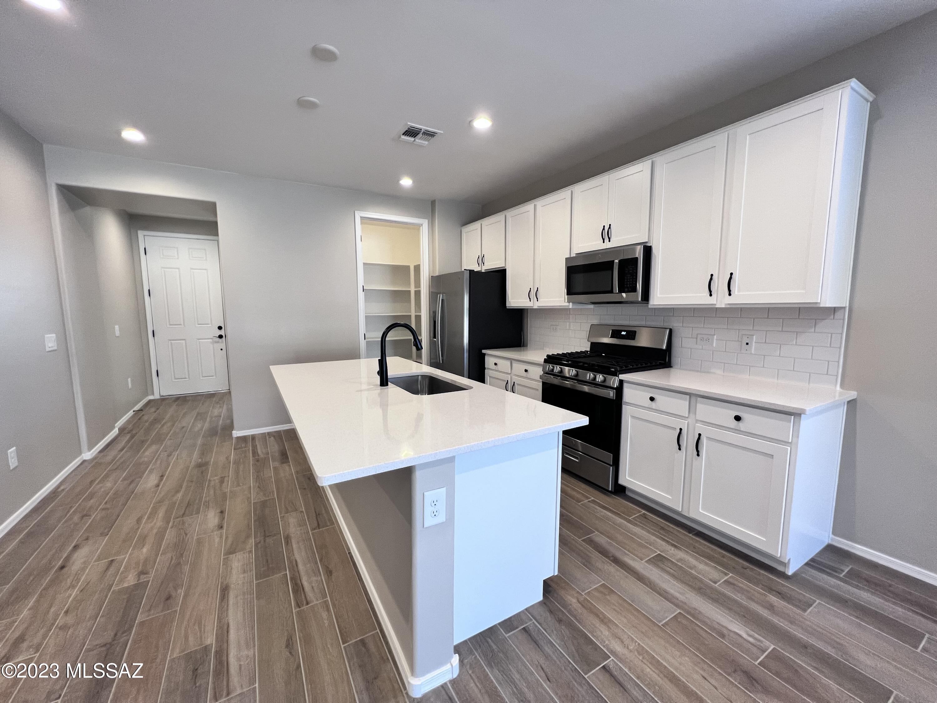 Riverwalk at Rancho Del Lago - Residential Lease