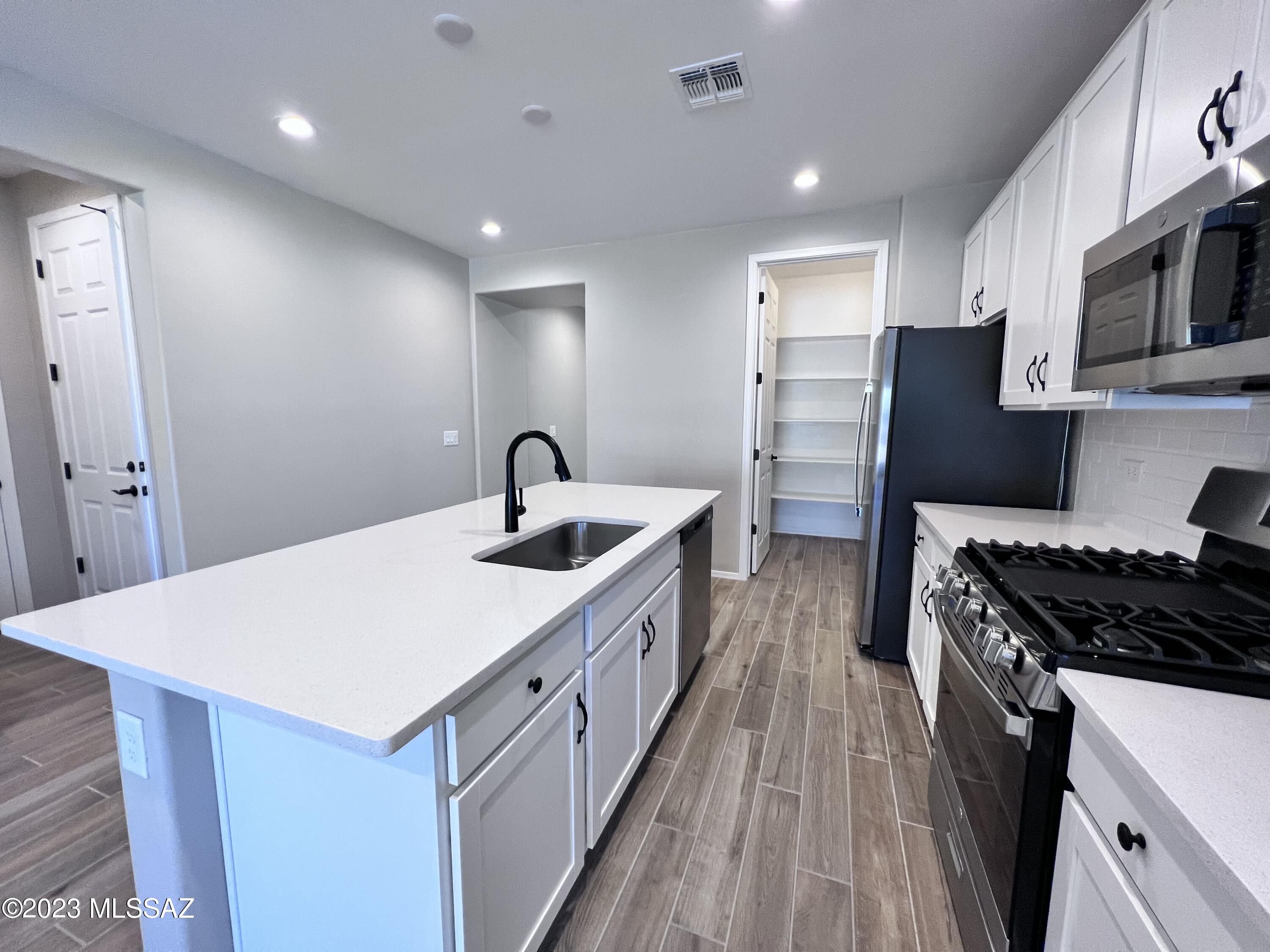 Riverwalk at Rancho Del Lago - Residential Lease