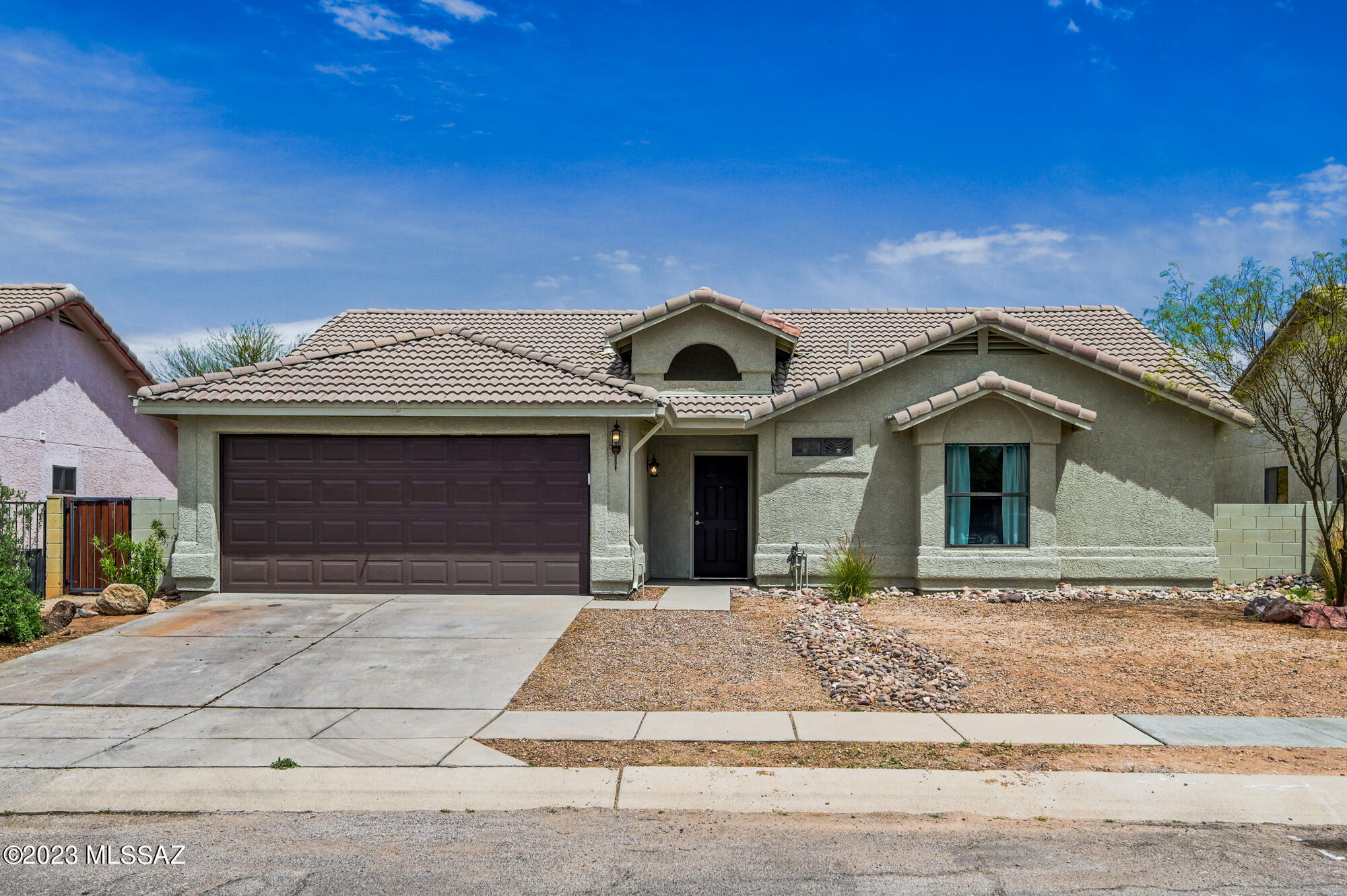 Elliott Homes At Rita Ranch (1-521) - Residential