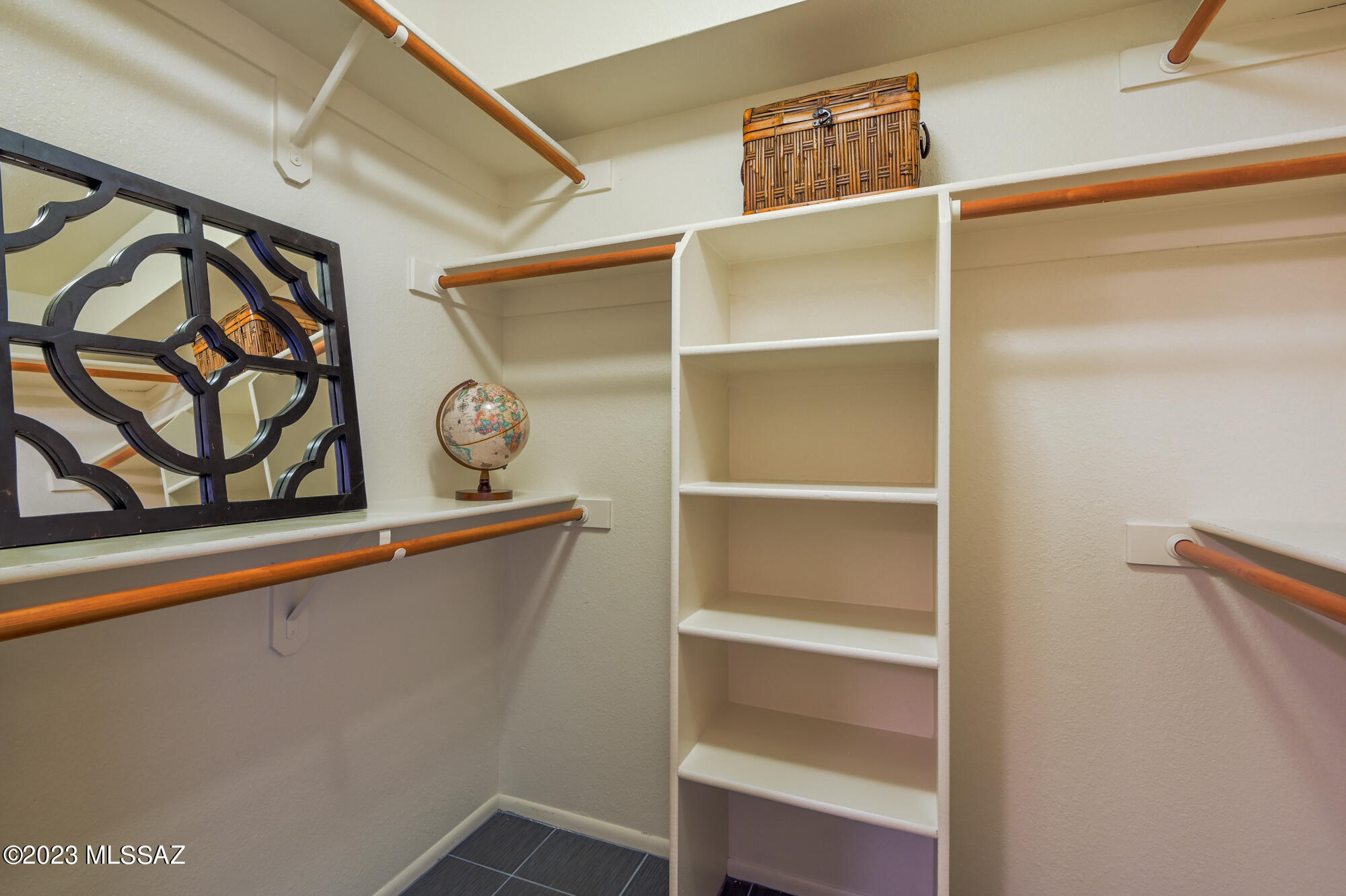 Elliott Homes At Rita Ranch (1-521) - Residential