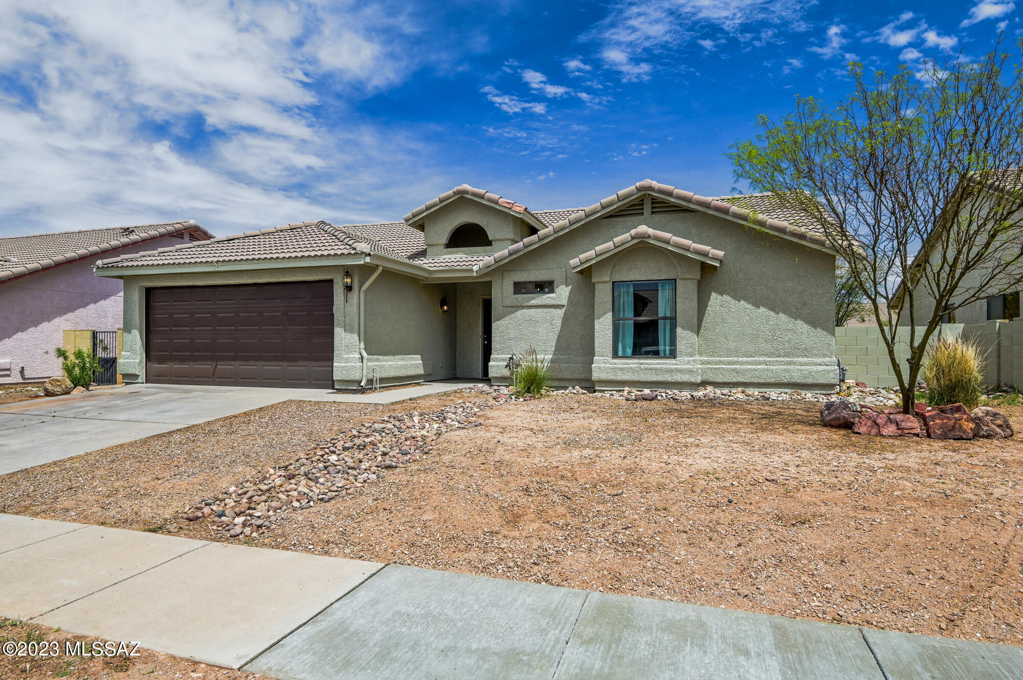 Elliott Homes At Rita Ranch (1-521) - Residential