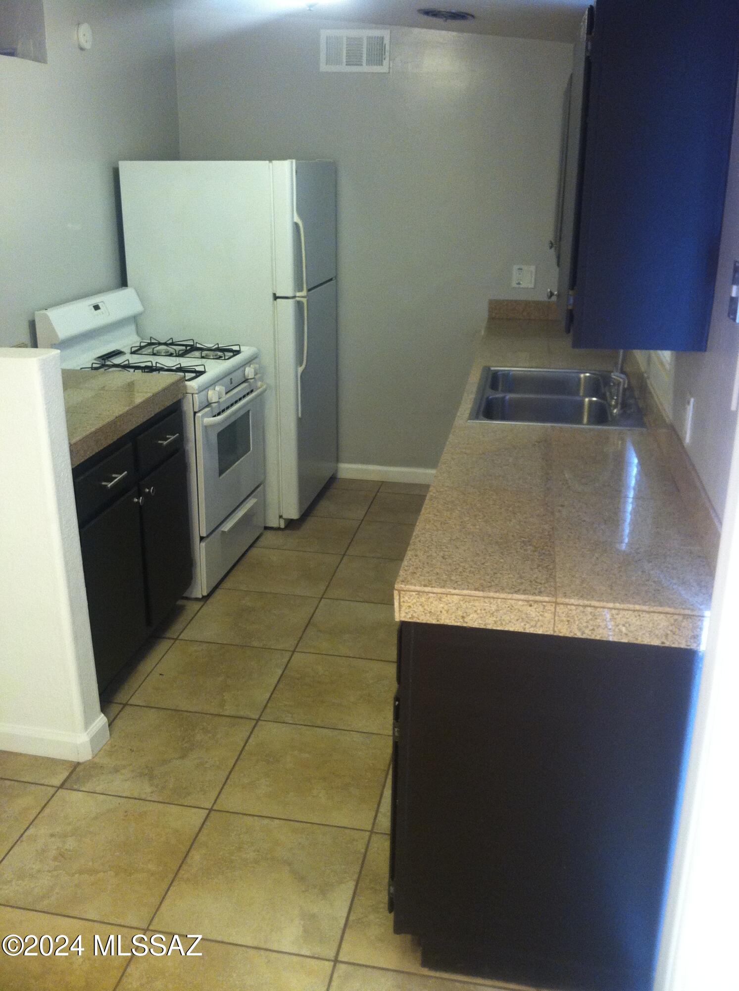 Terra Del Sol - Residential Lease