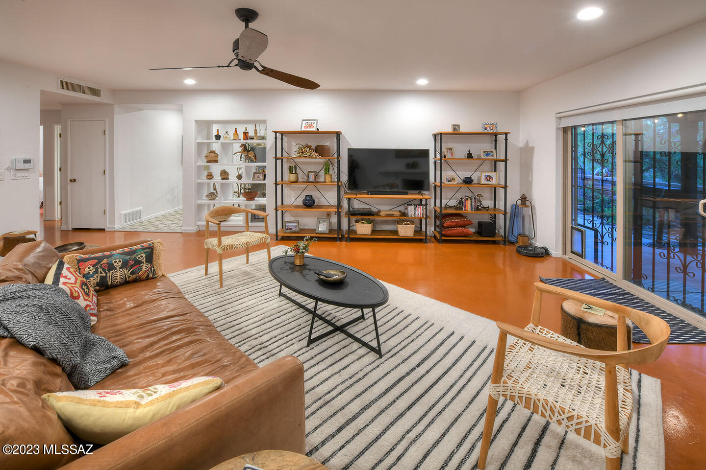 Catalina Pueblo (1-34) - Residential