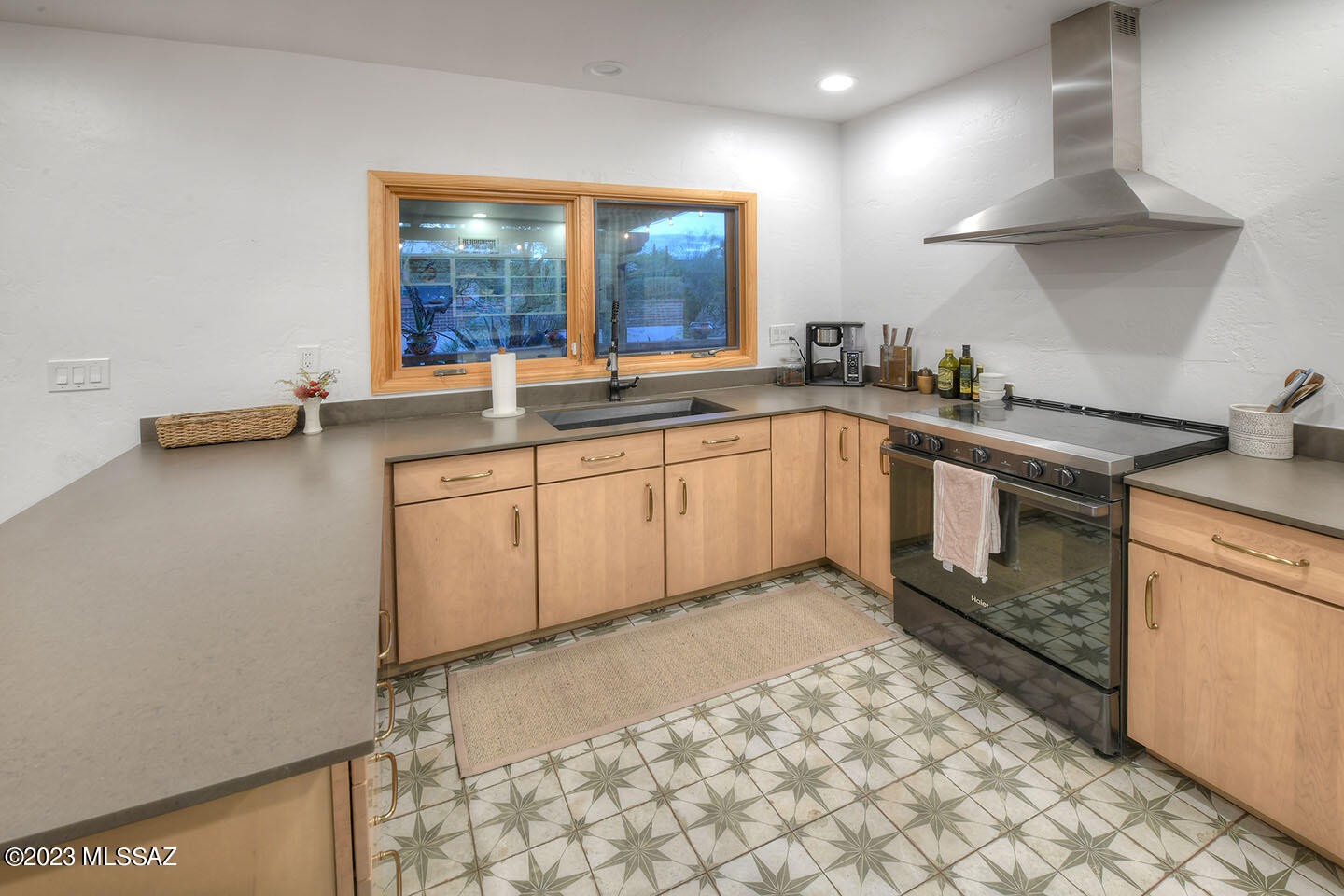 Catalina Pueblo (1-34) - Residential