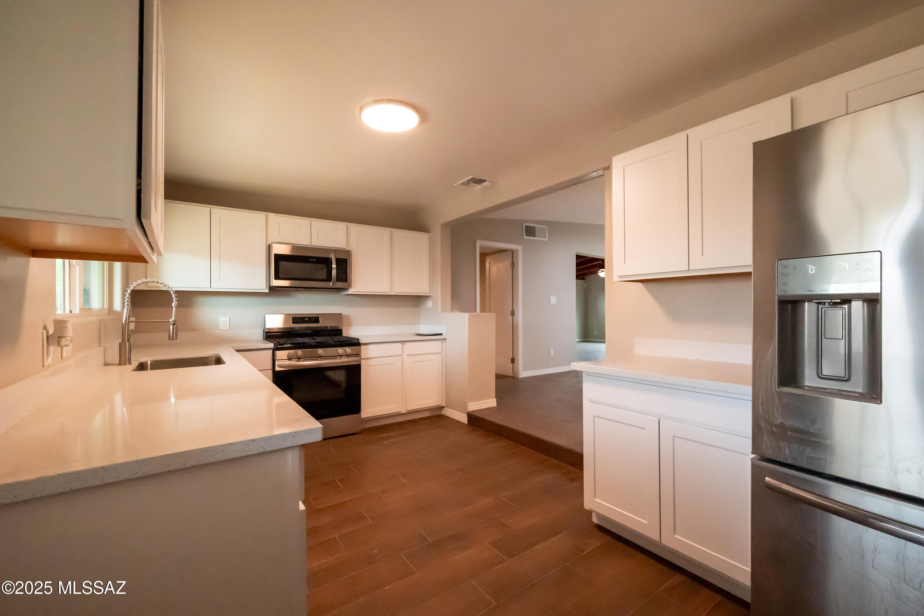Unsubdivided - Residential Lease