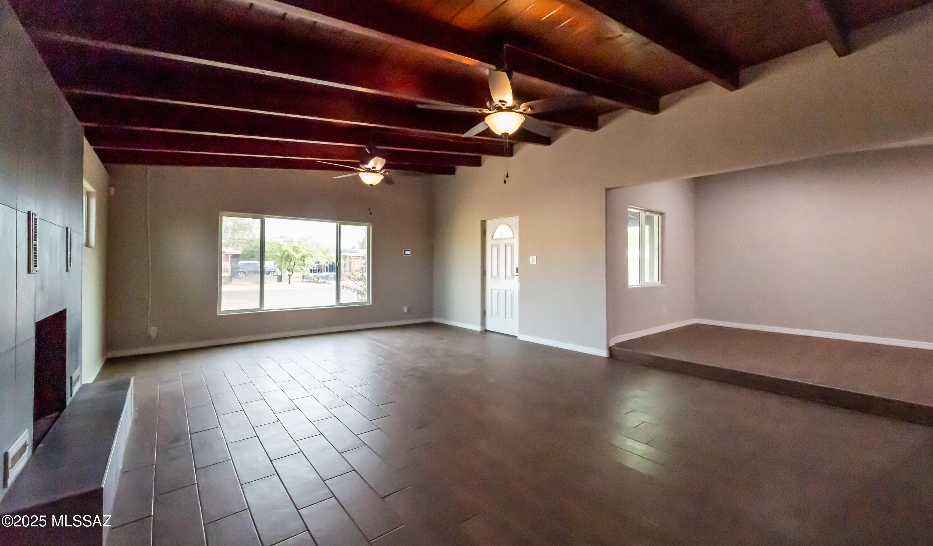 Unsubdivided - Residential Lease