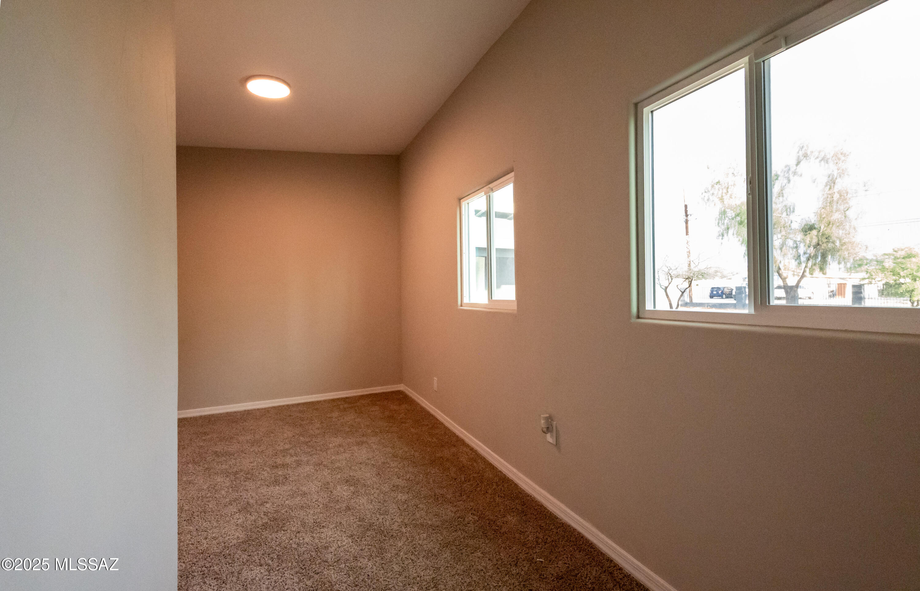 Unsubdivided - Residential Lease