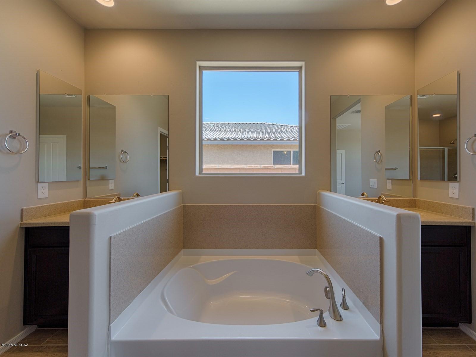 Madera Highlands Villages 1-10 & 15 - Residential