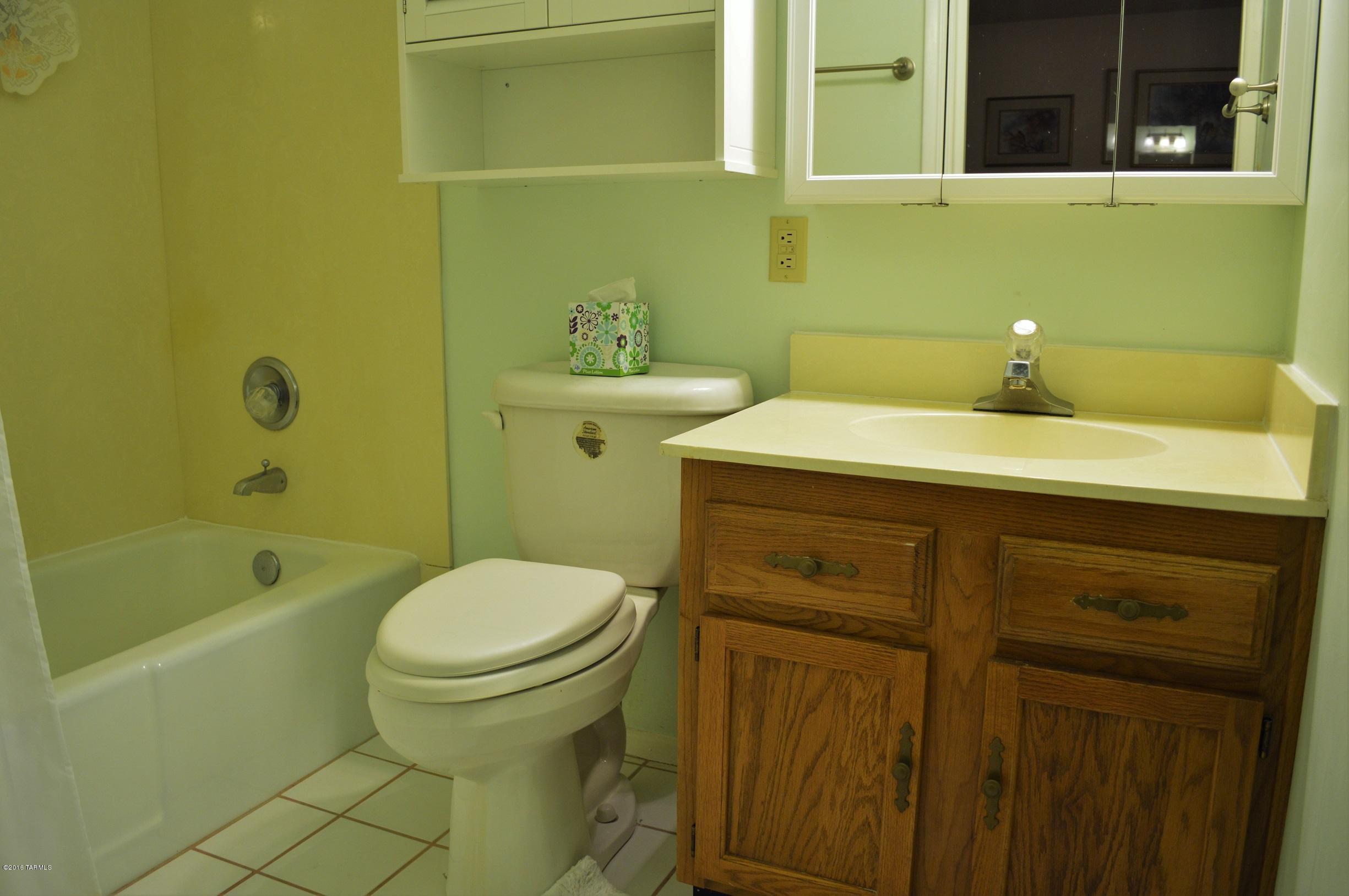Sabino Vista Knolls (61-135) - Residential