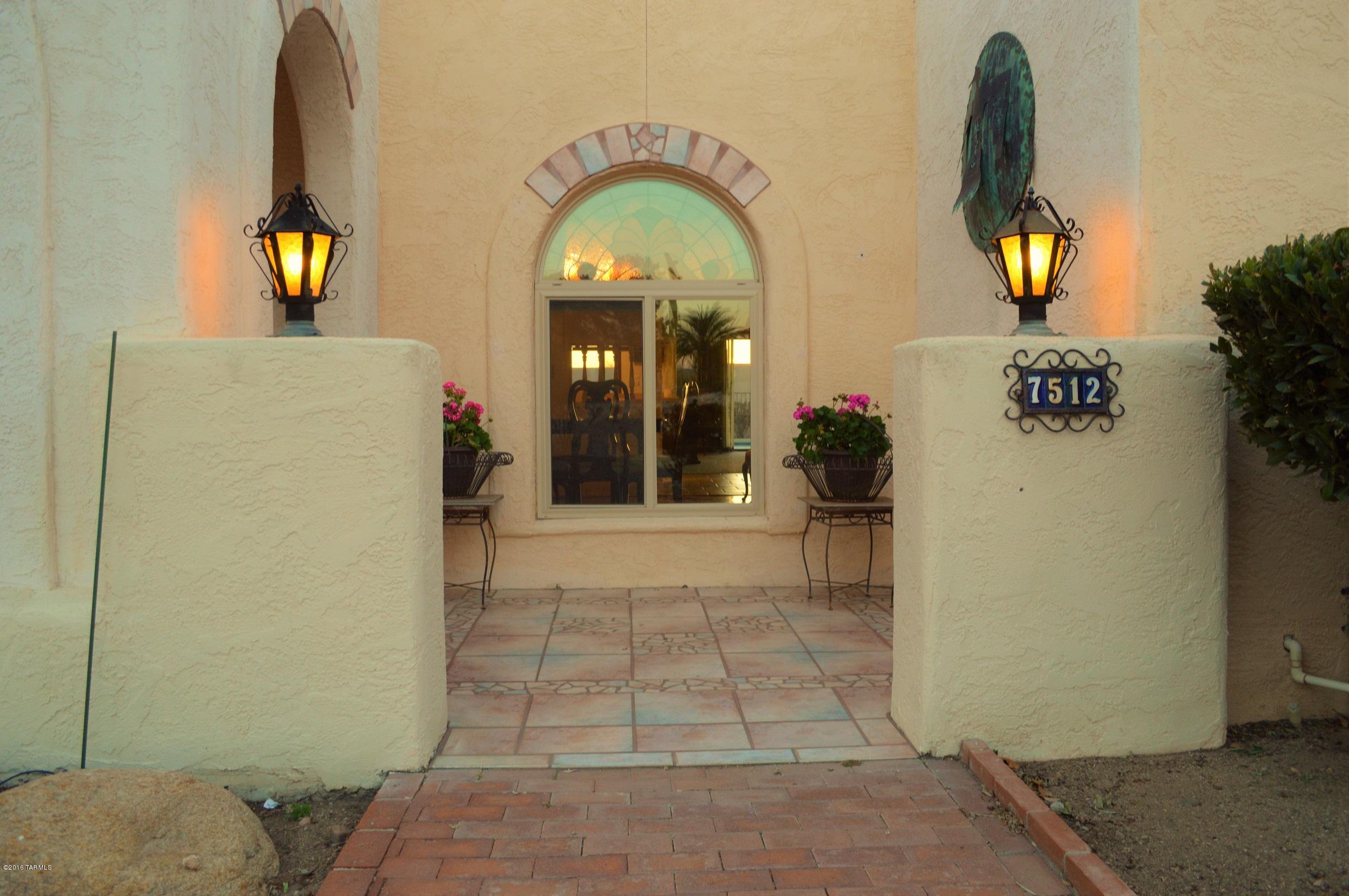 Sabino Vista Knolls (61-135) - Residential
