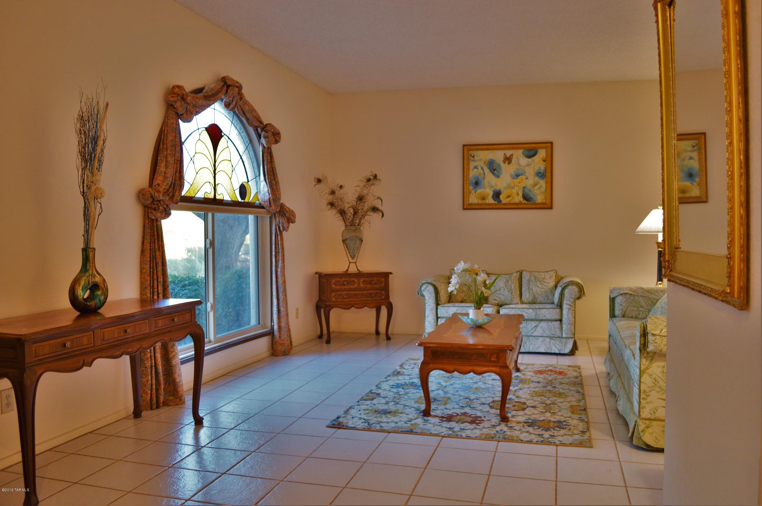 Sabino Vista Knolls (61-135) - Residential