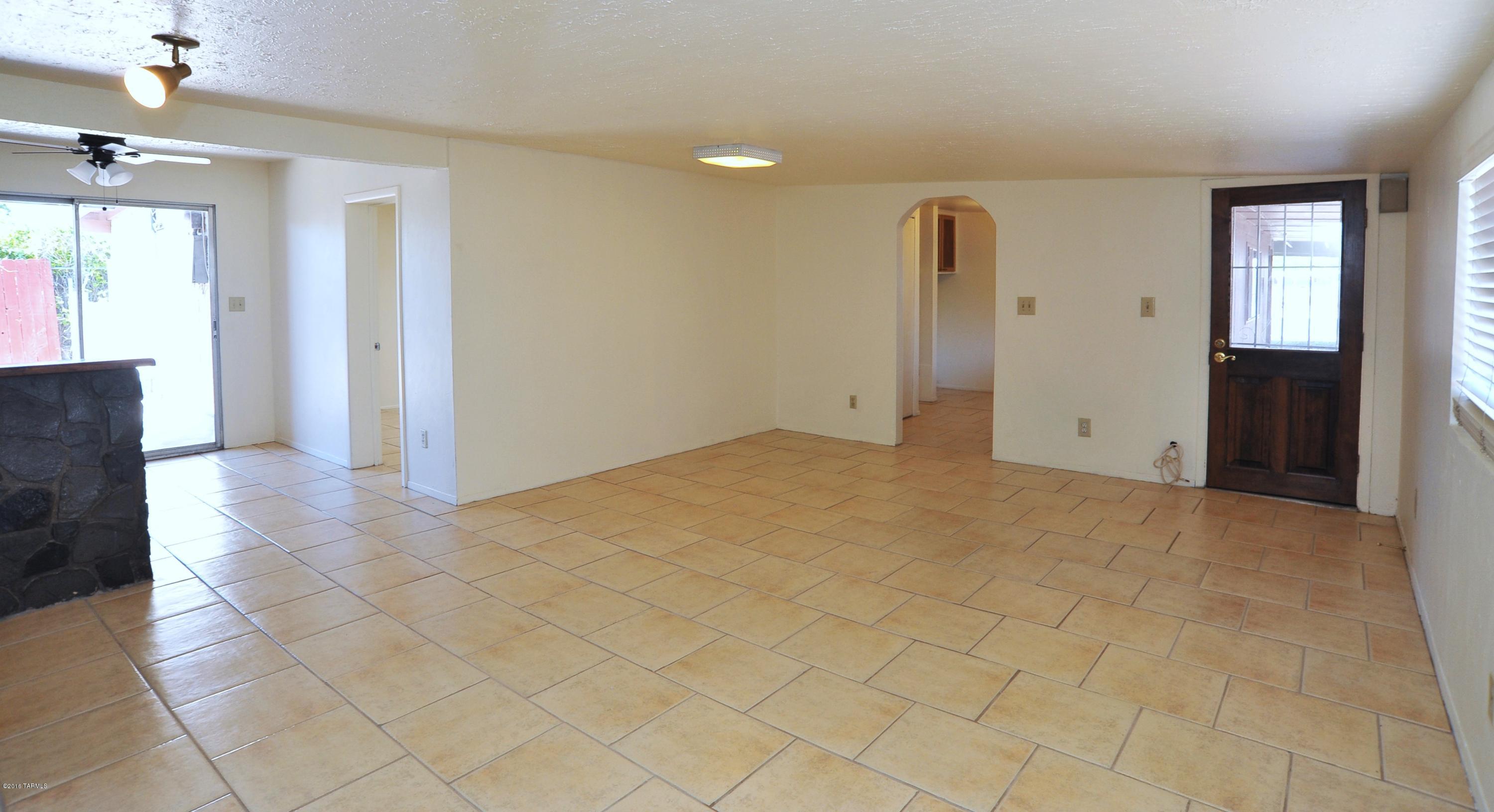 La Cholla - Residential