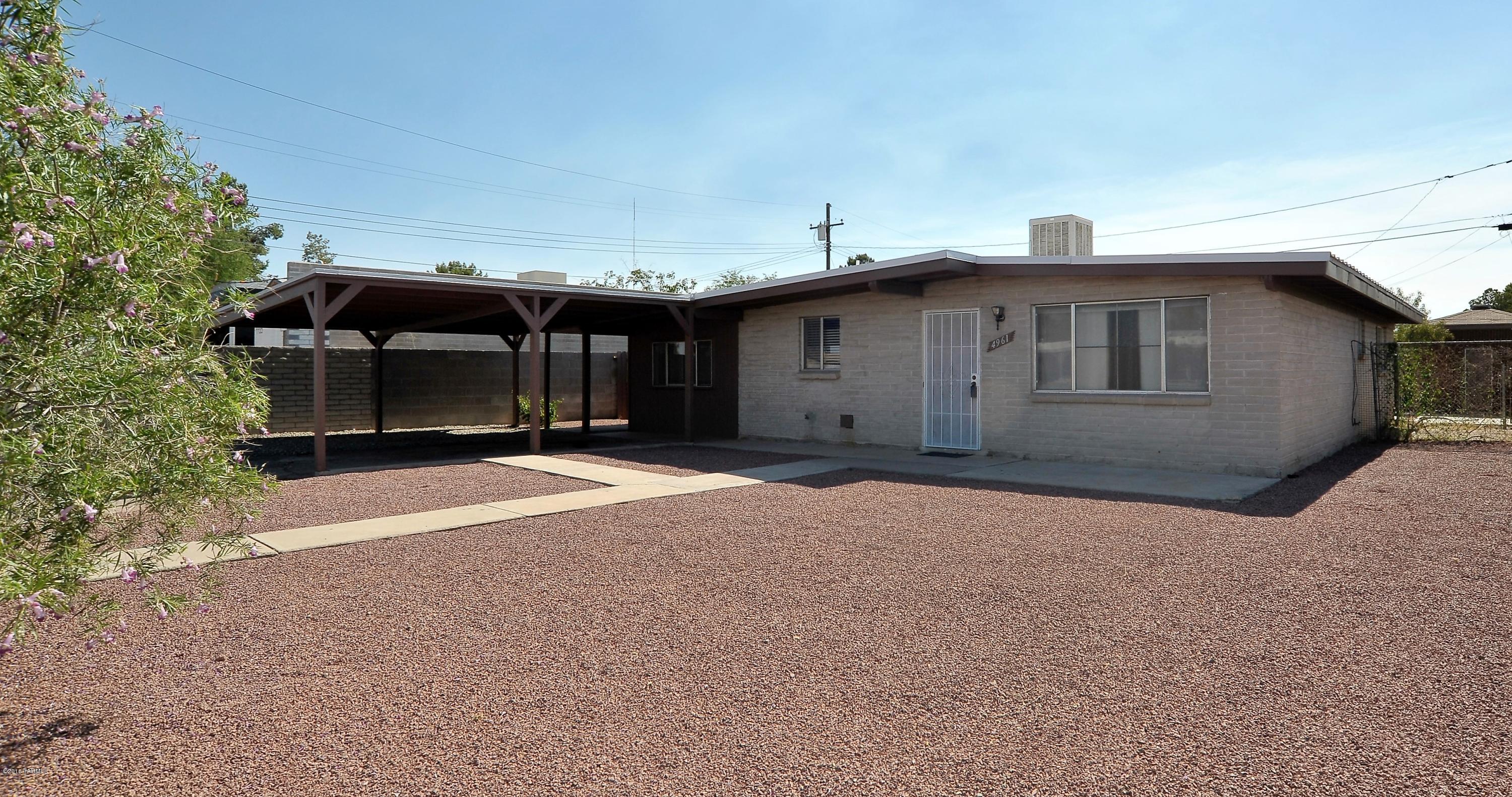 La Cholla - Residential