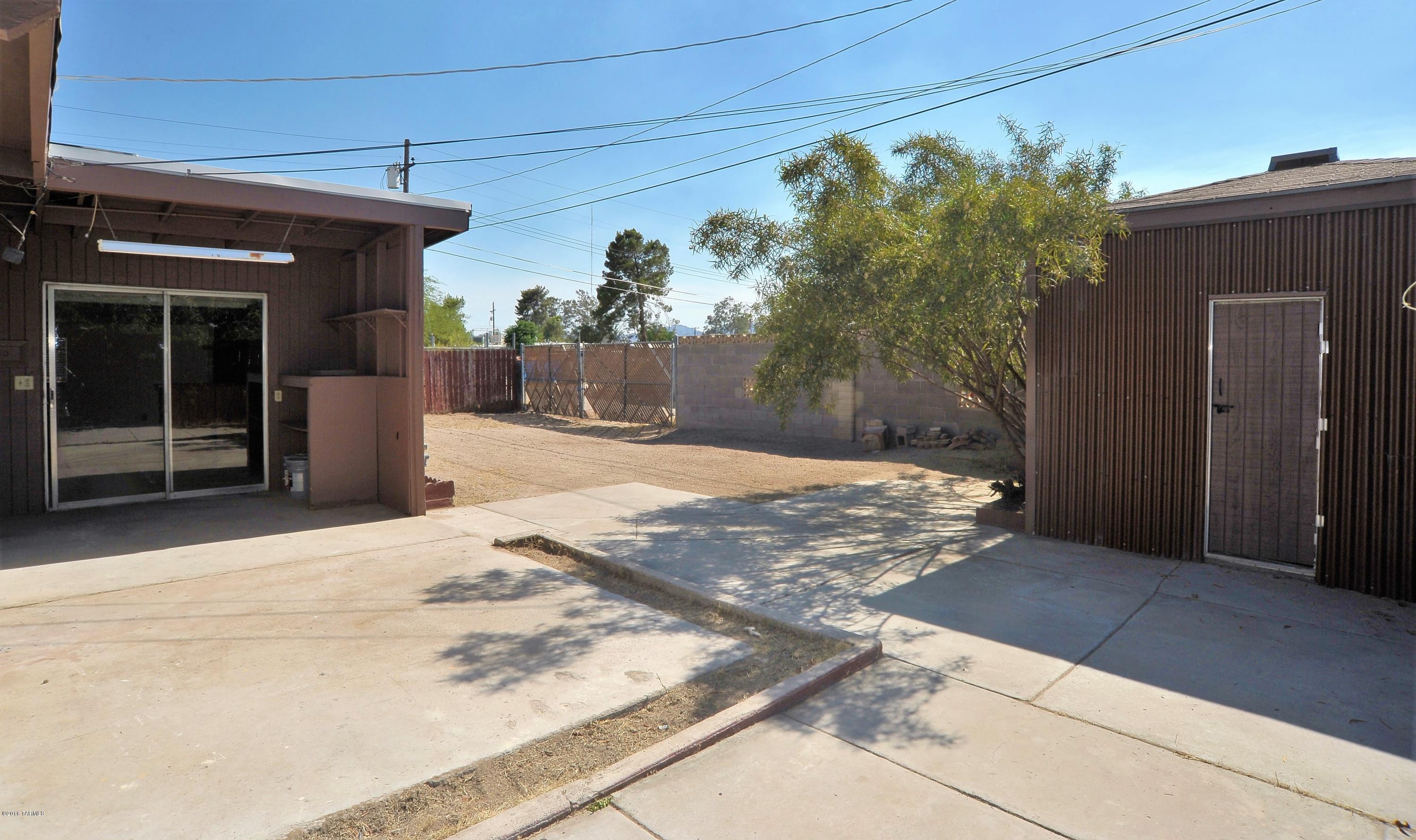 La Cholla - Residential