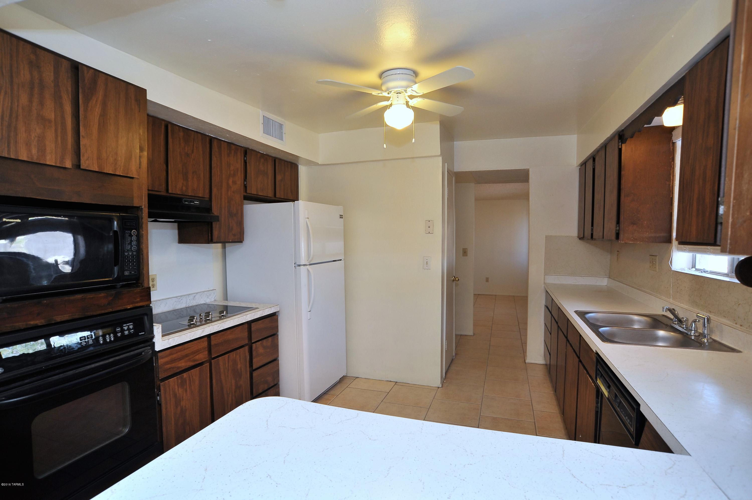 La Cholla - Residential