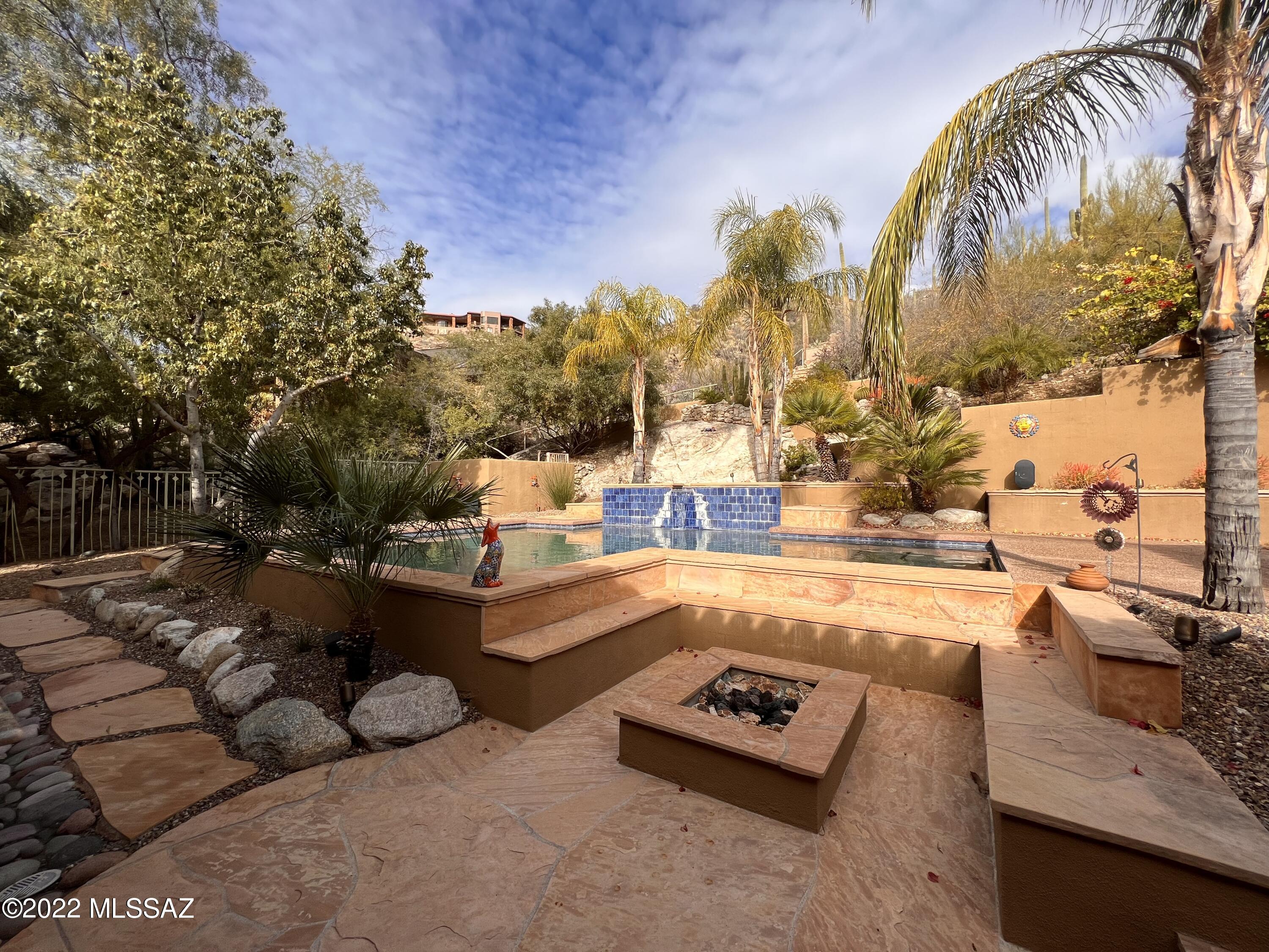 Ventana Canyon Estates (1-63) - Residential Lease