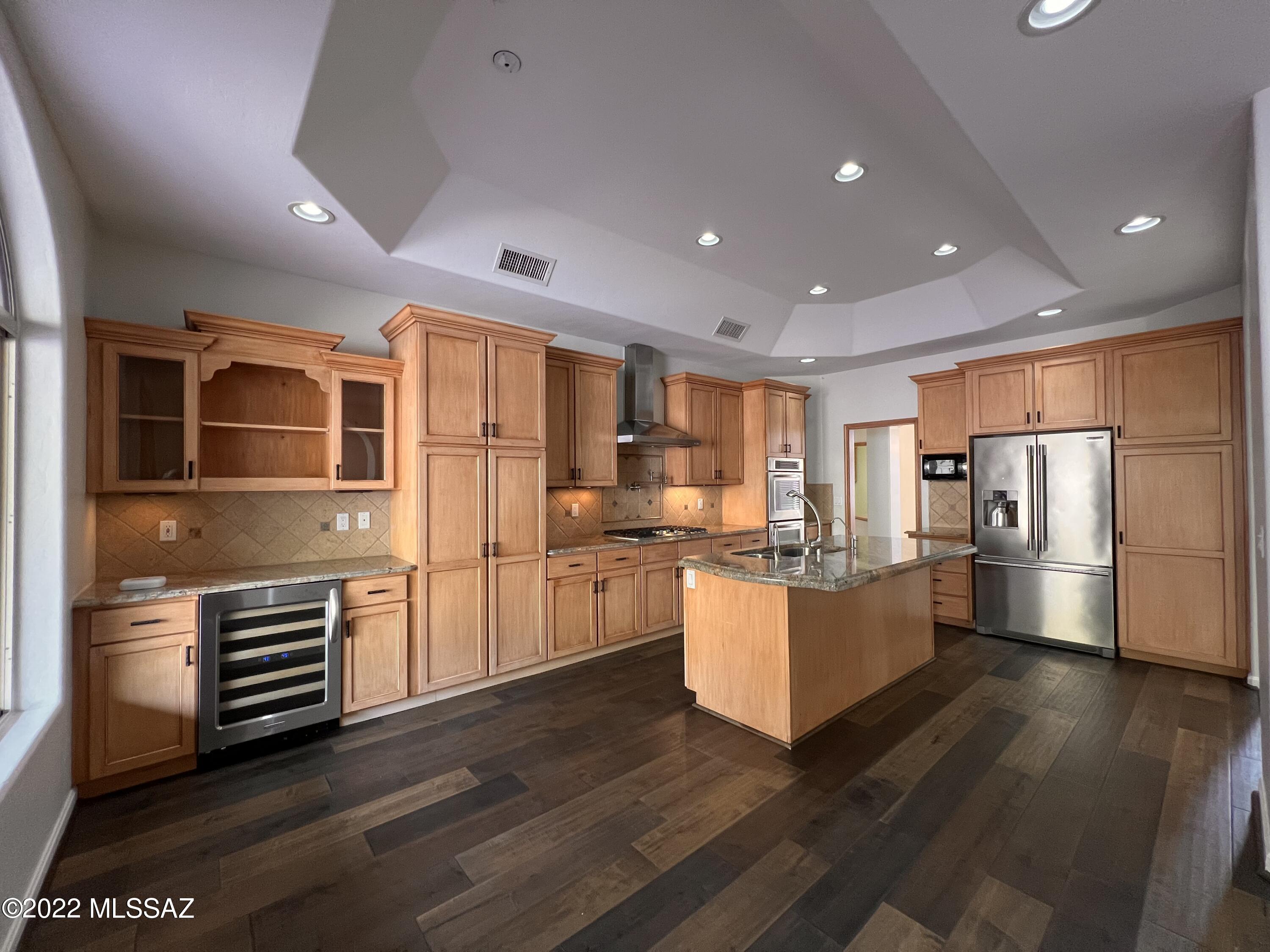 Ventana Canyon Estates (1-63) - Residential Lease