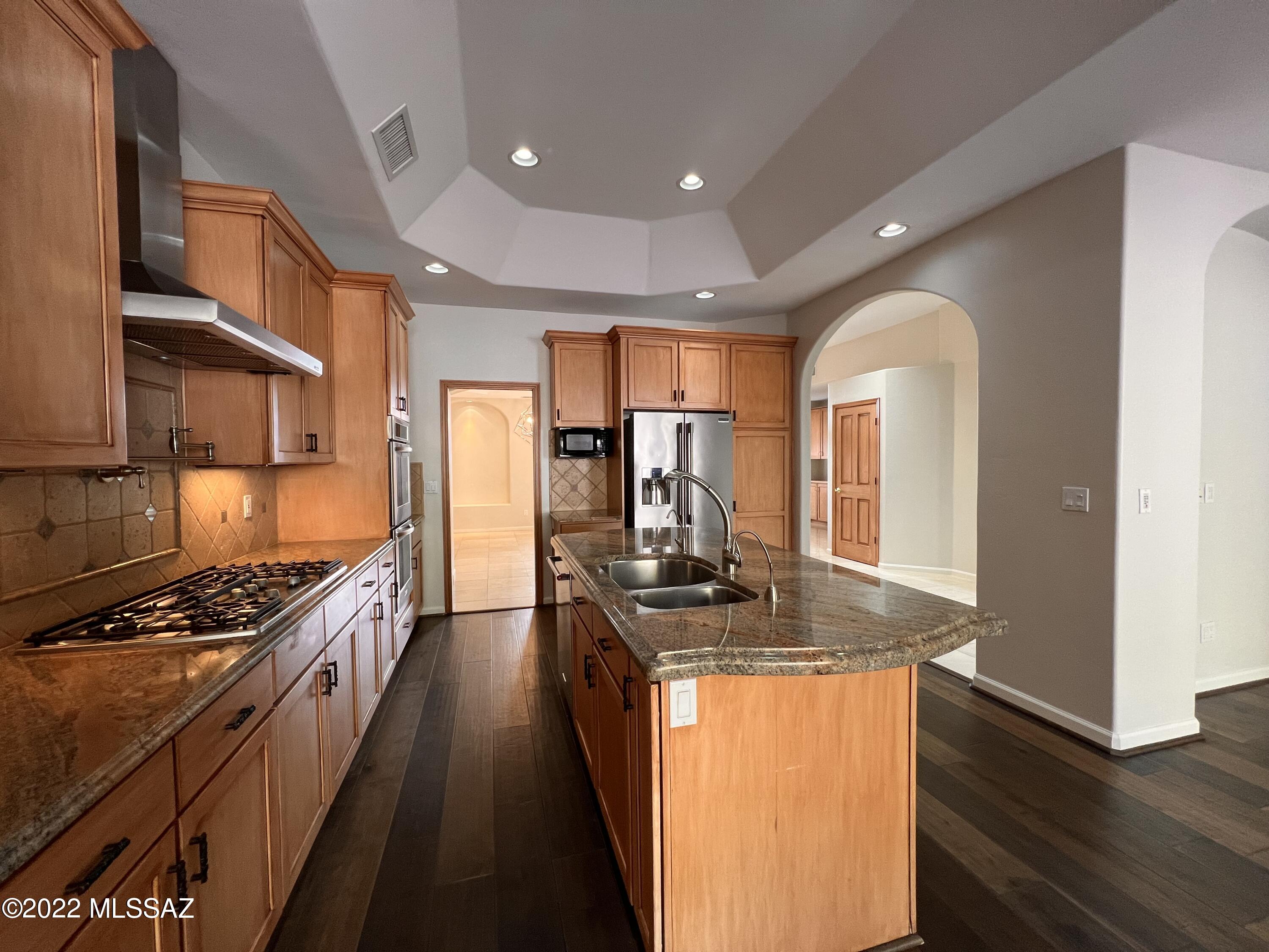 Ventana Canyon Estates (1-63) - Residential Lease