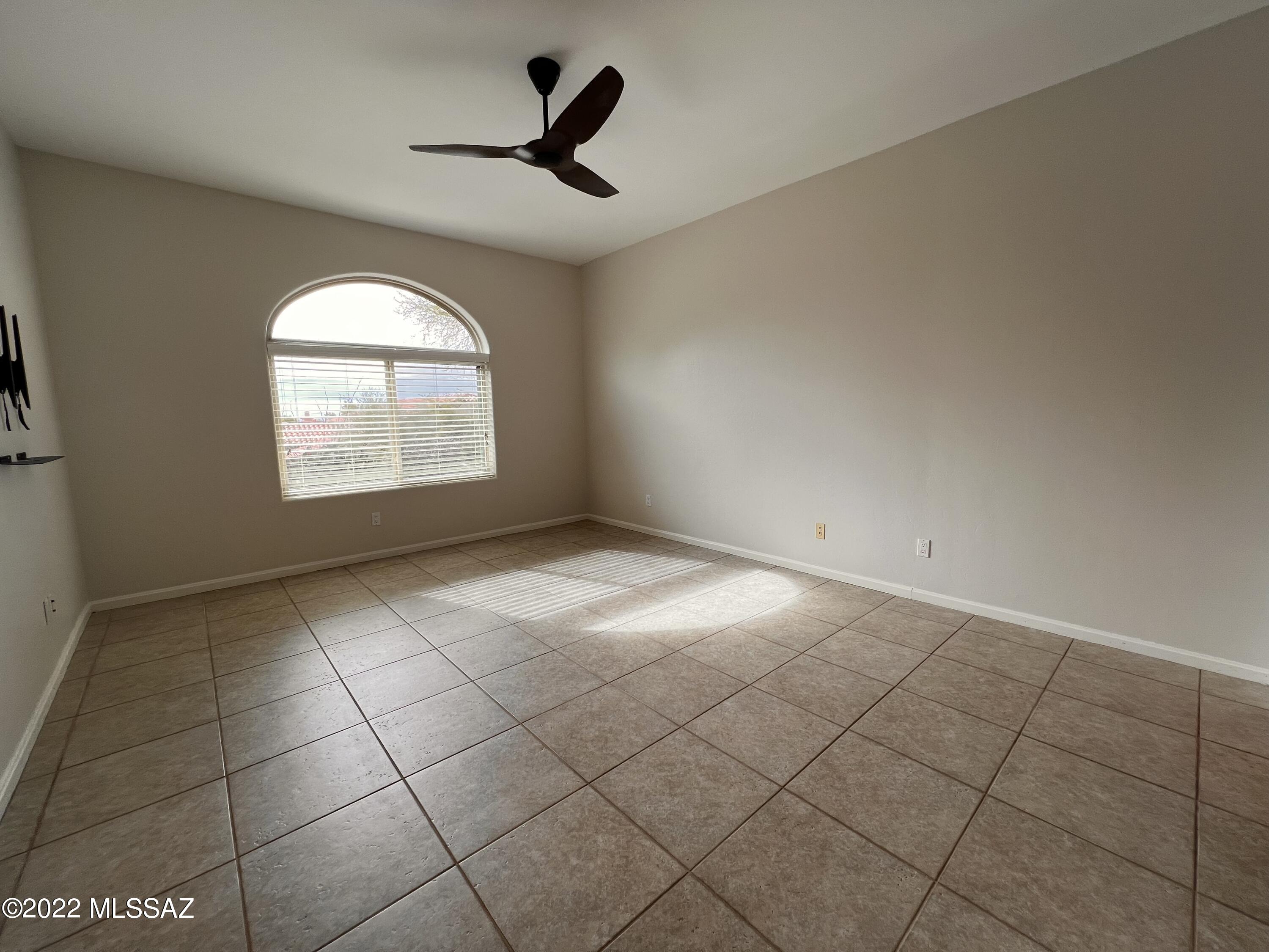 Ventana Canyon Estates (1-63) - Residential Lease