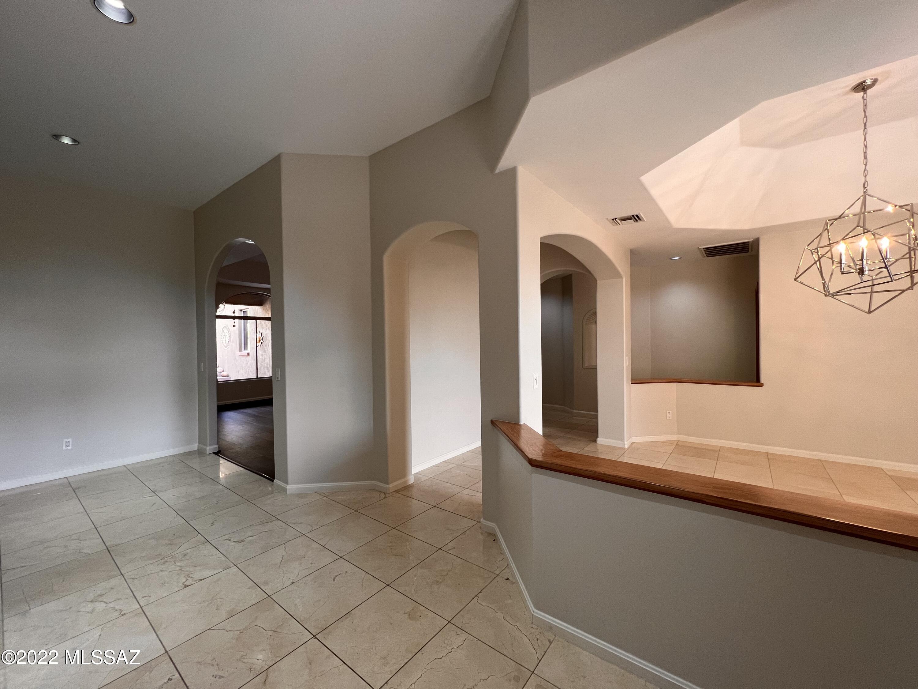 Ventana Canyon Estates (1-63) - Residential Lease