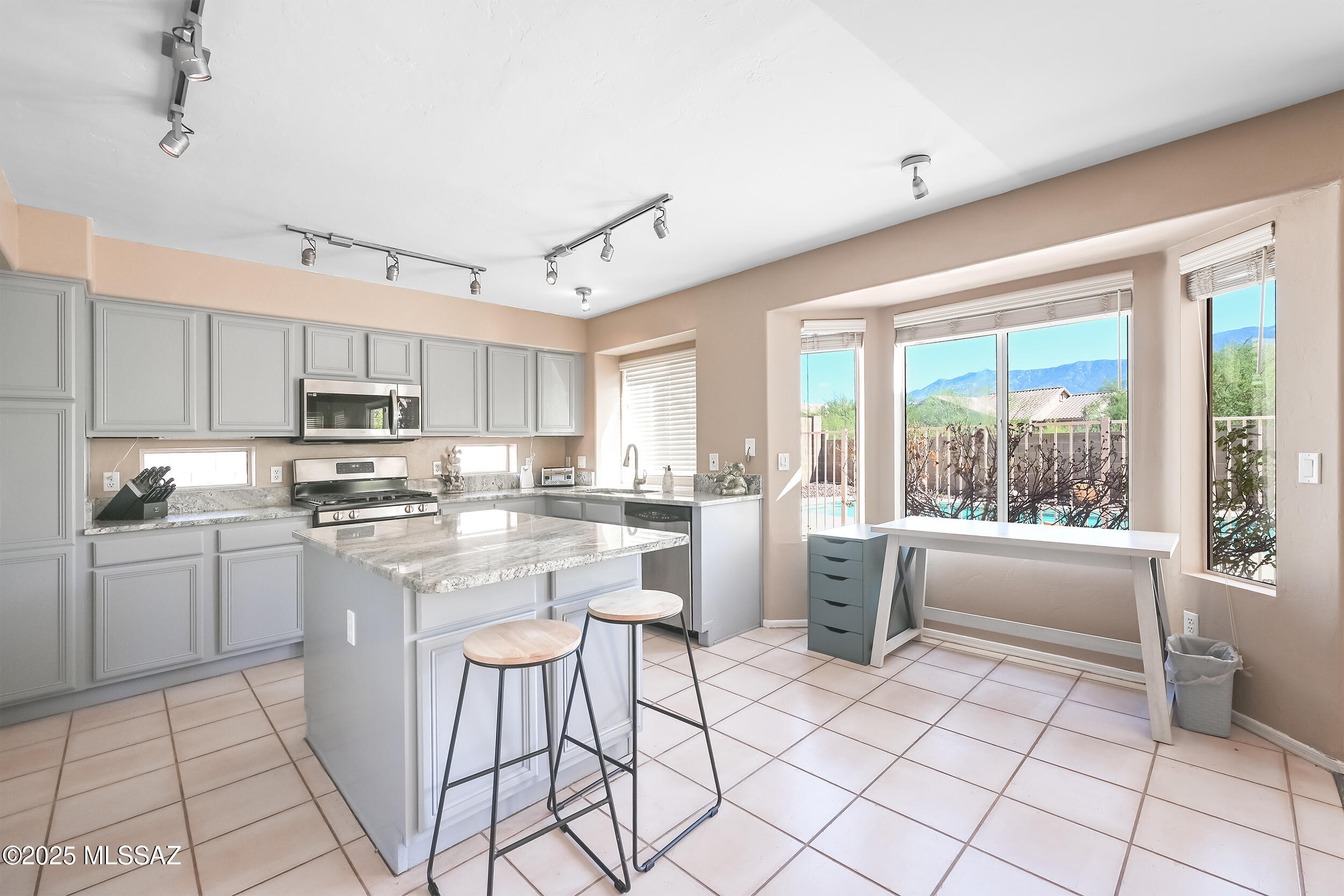 Catalina Shadows Estates (69-540) - Residential