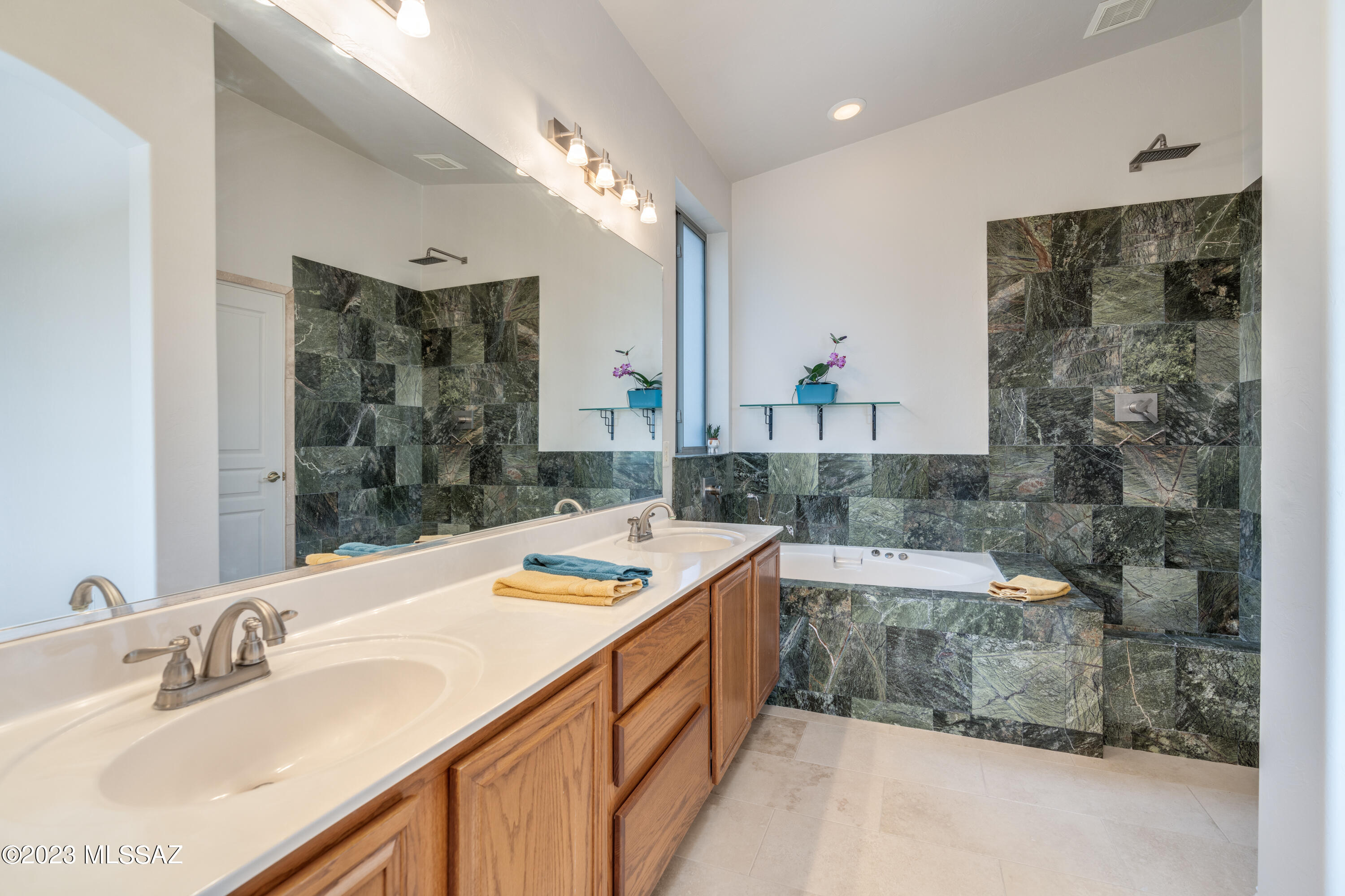 Rancho Agua Dulce (369-386) - Residential