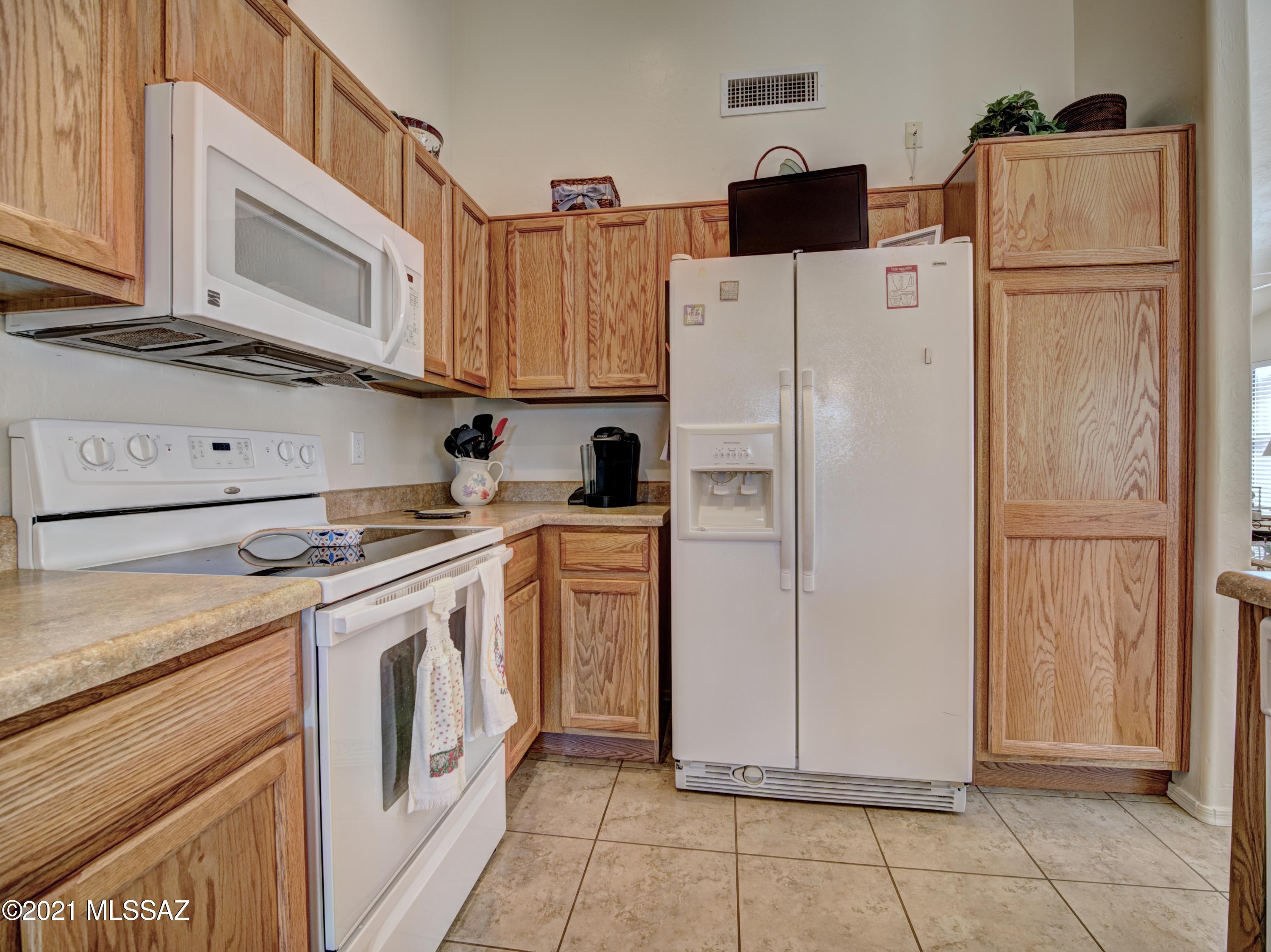 Casitas De Anza - Residential