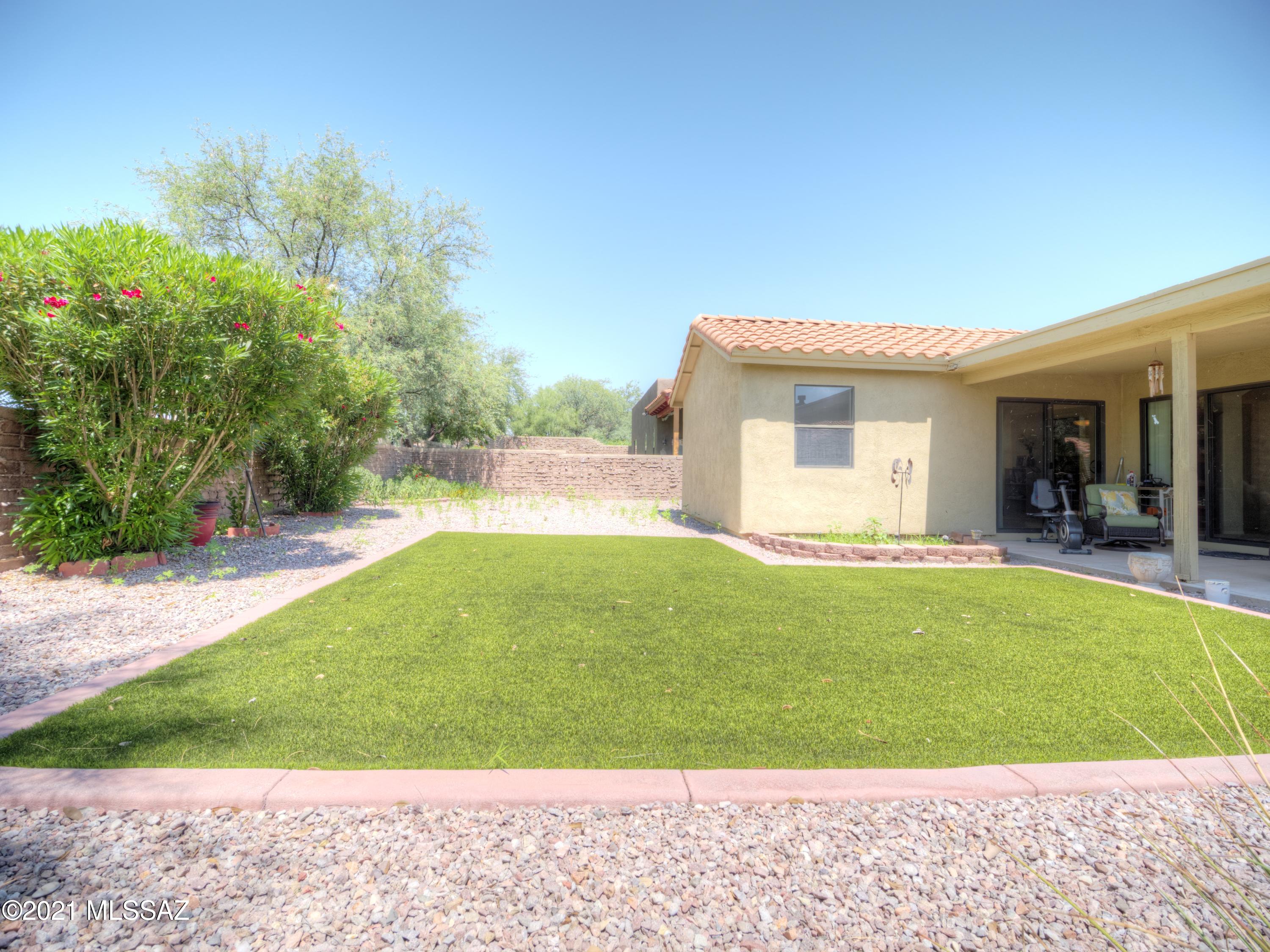 Casitas De Anza - Residential
