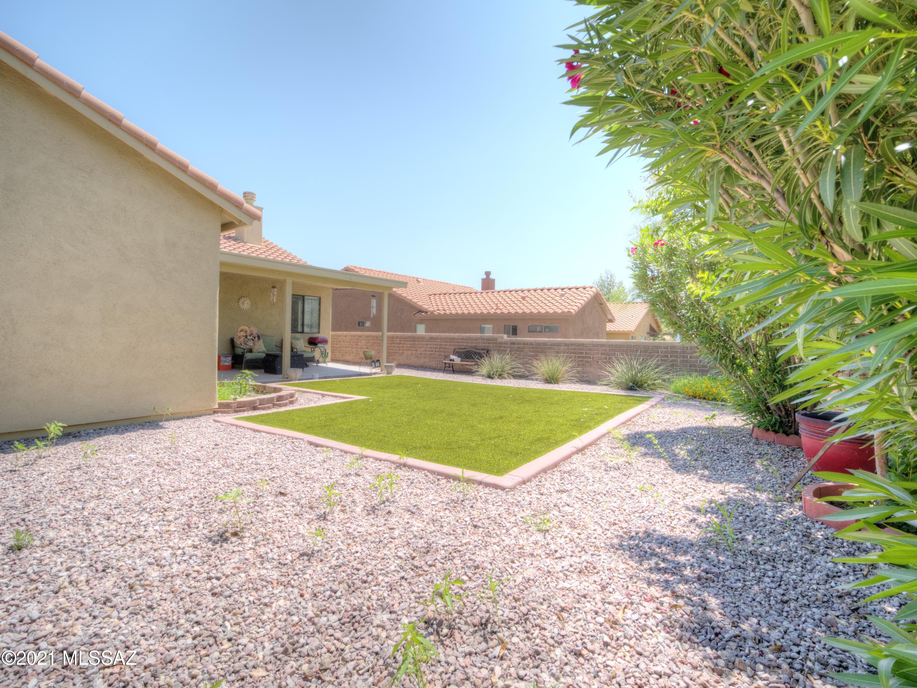 Casitas De Anza - Residential