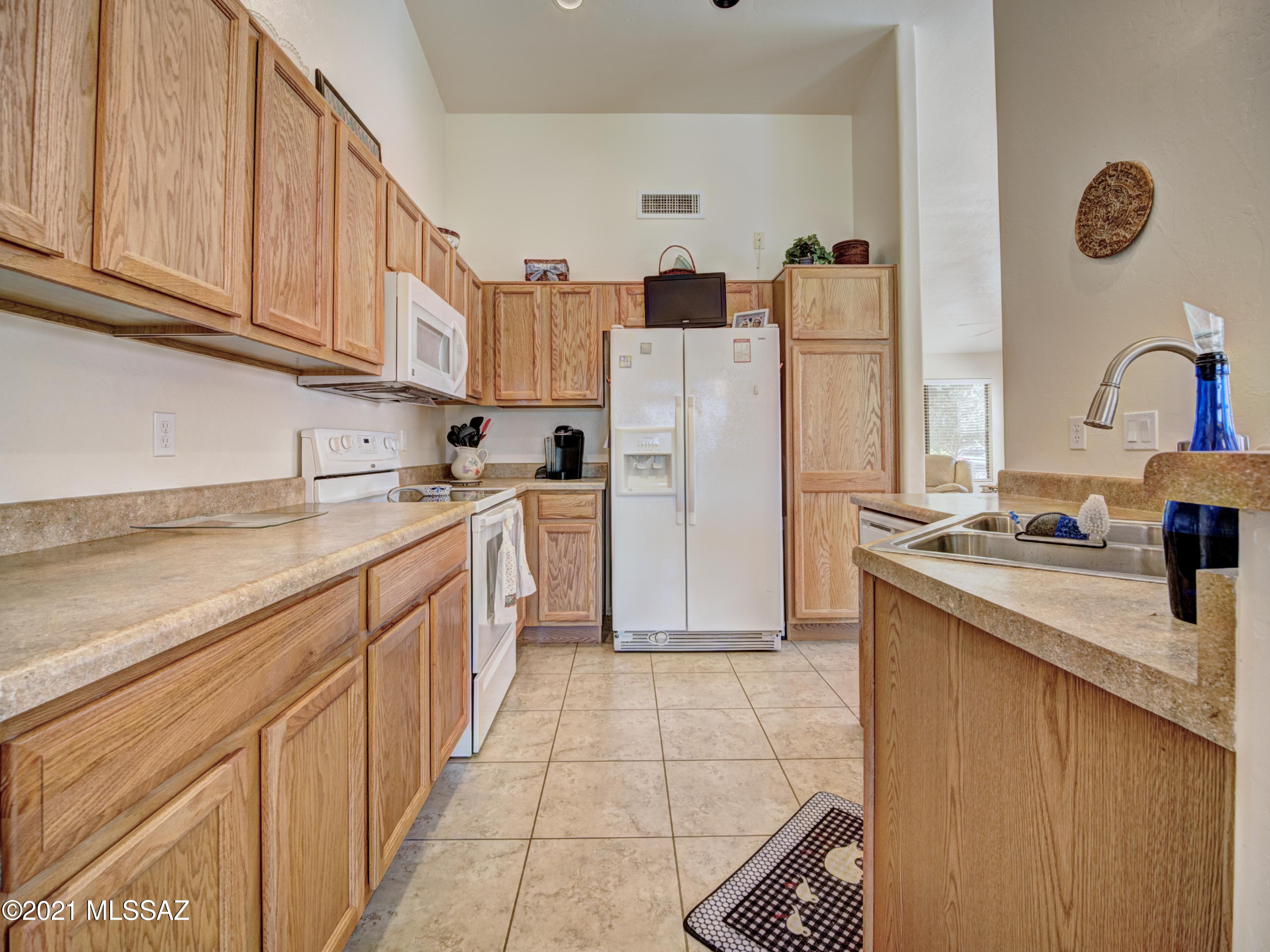 Casitas De Anza - Residential