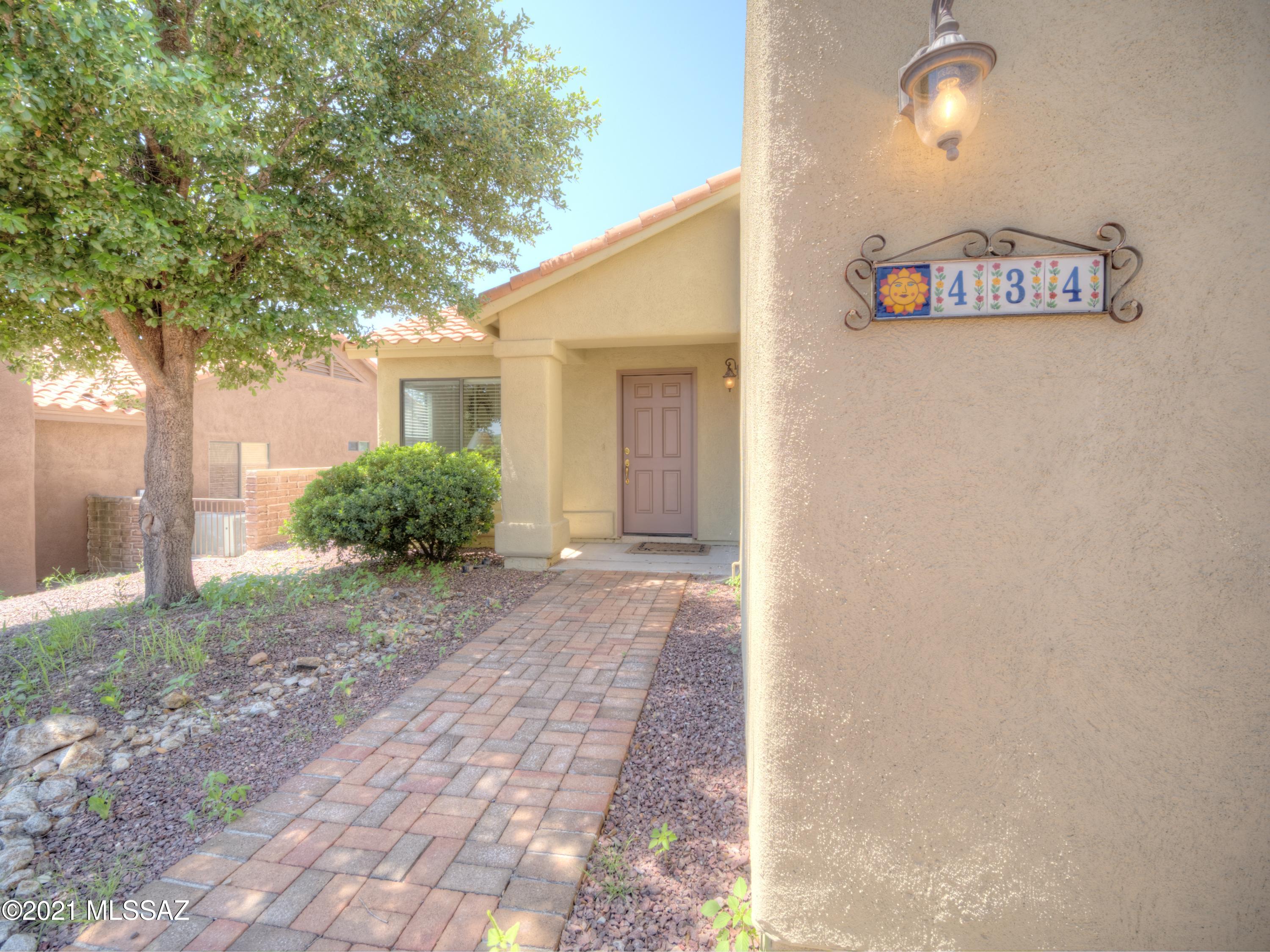 Casitas De Anza - Residential