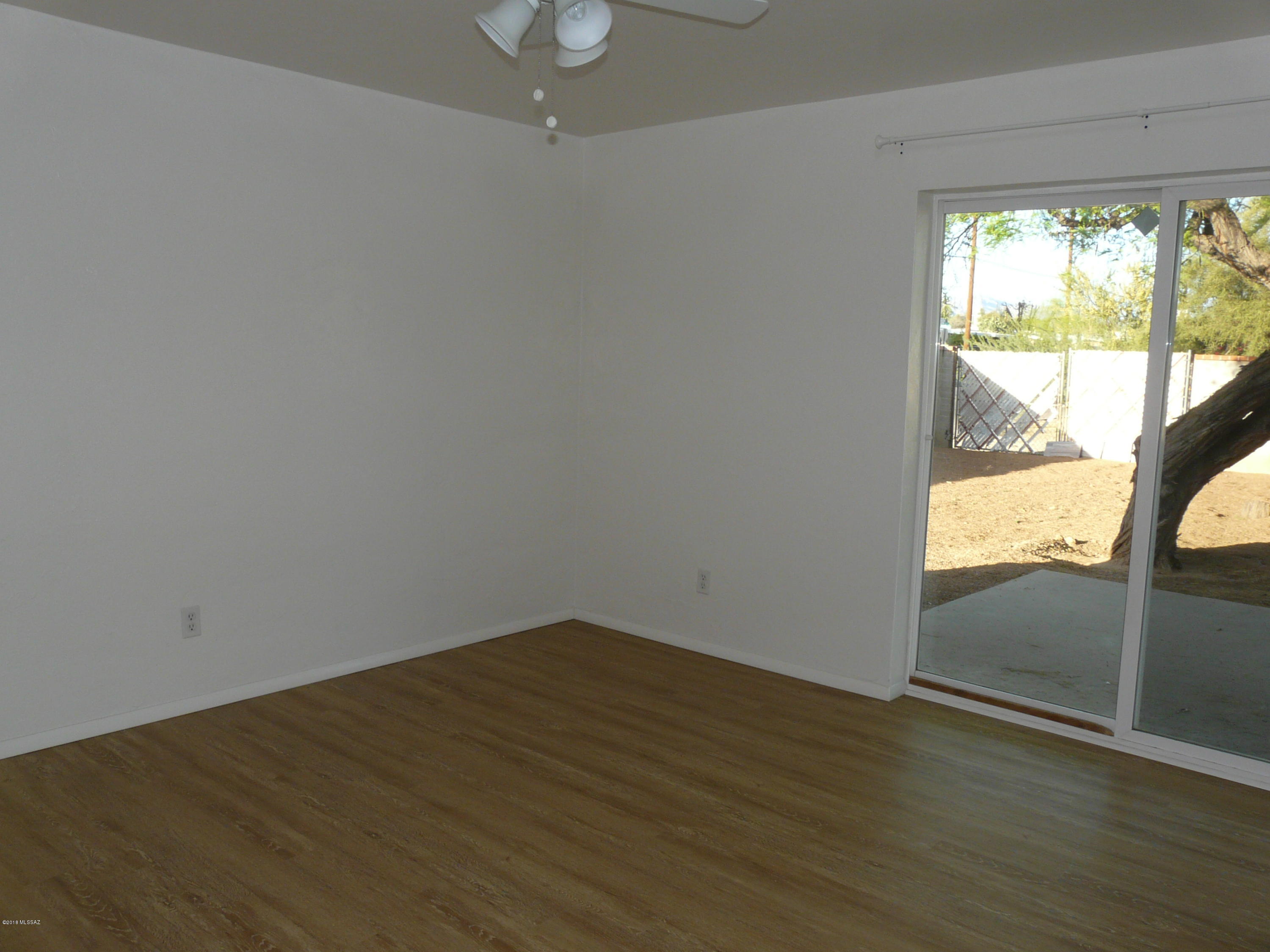 Madson Manor - Residential Lease