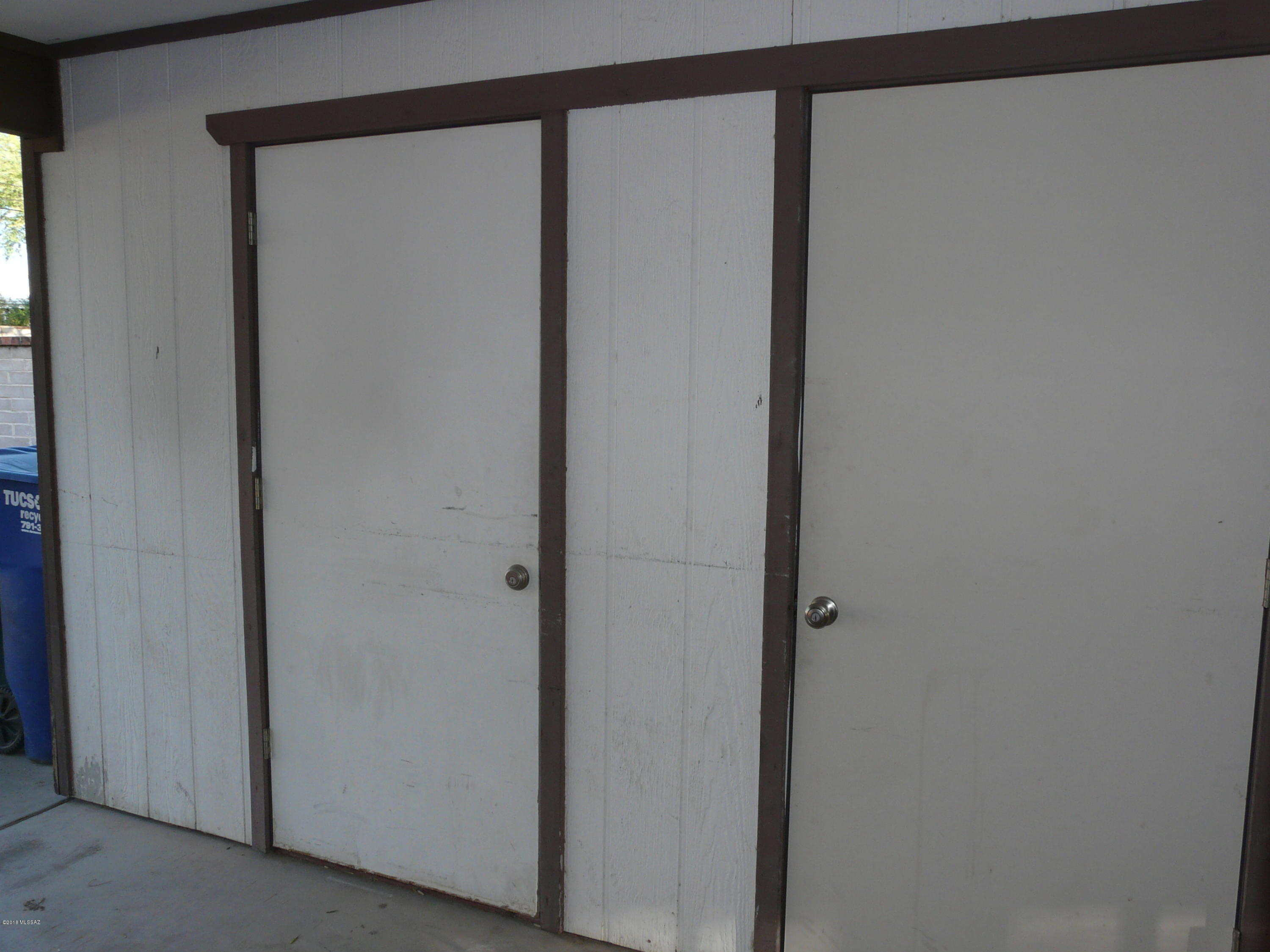 Madson Manor - Residential Lease