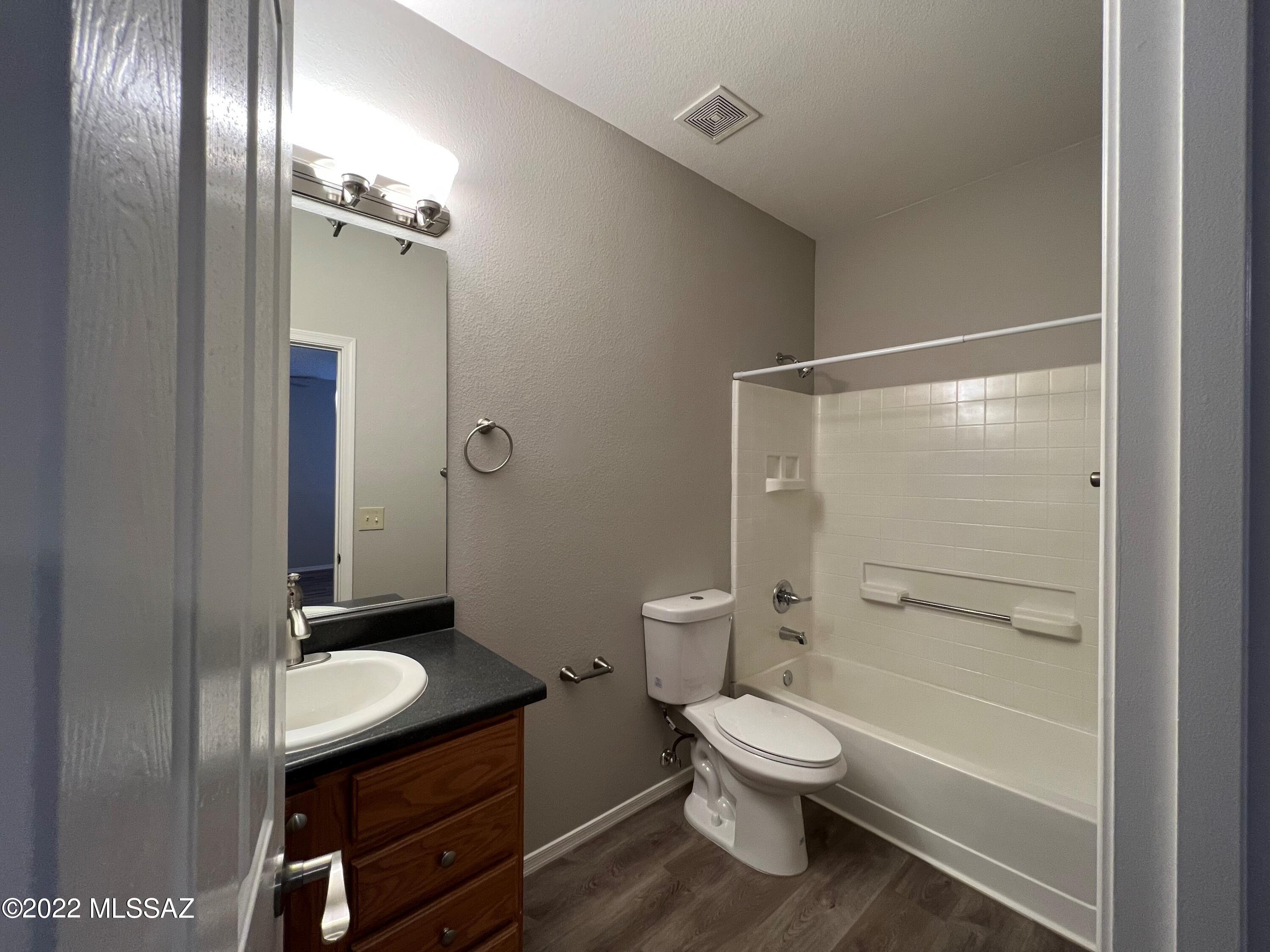 Sagebrush (1-39) - Residential Lease