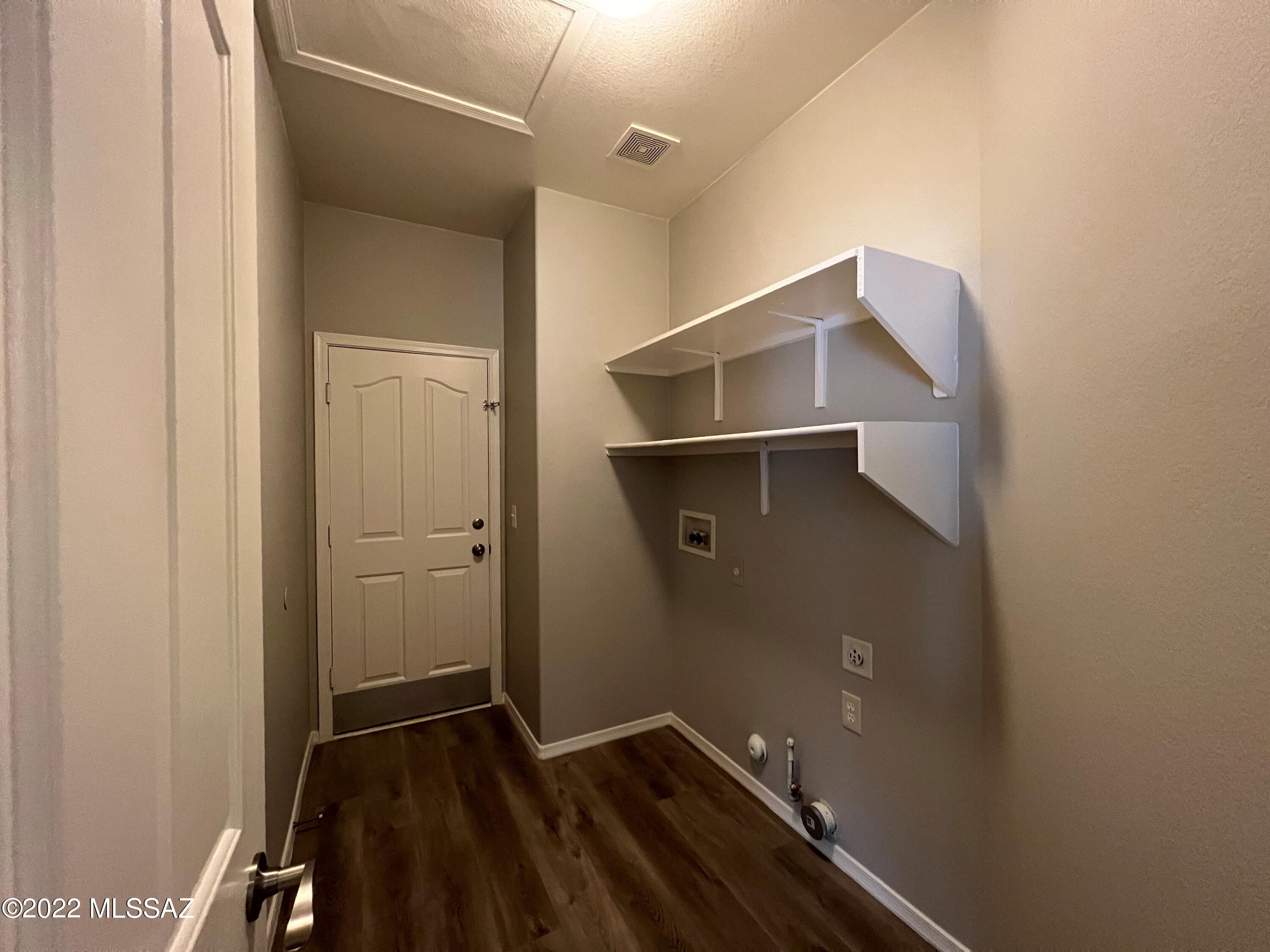 Sagebrush (1-39) - Residential Lease