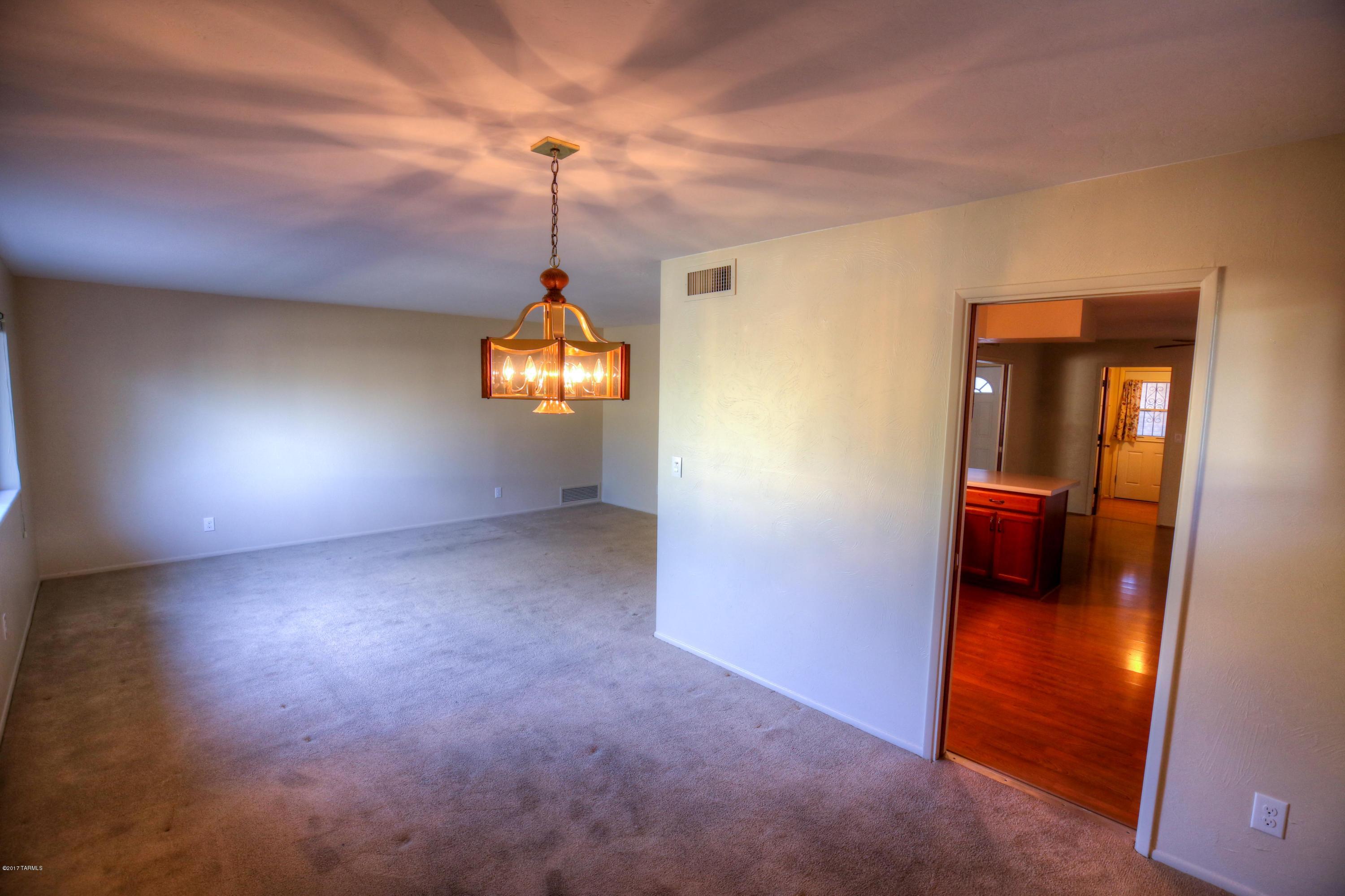 Rolling Hills NO. 3 - Residential Lease