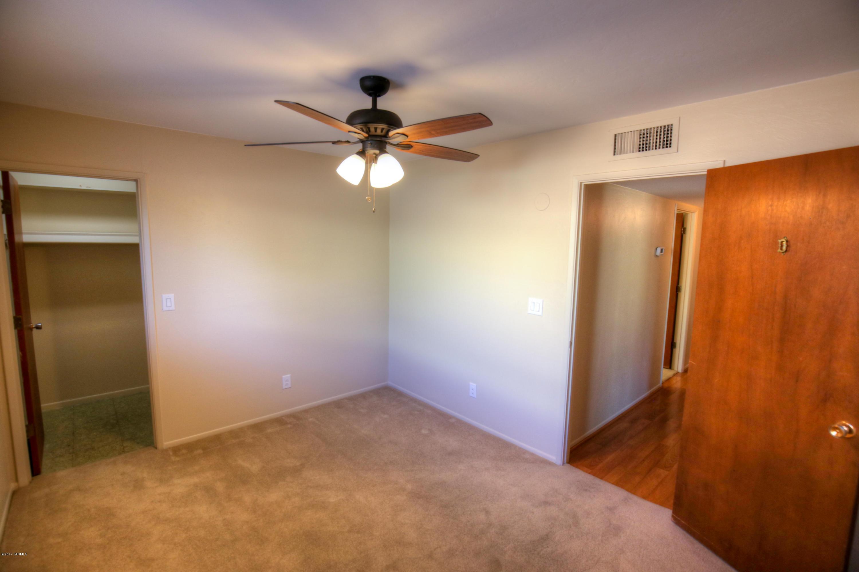 Rolling Hills NO. 3 - Residential Lease