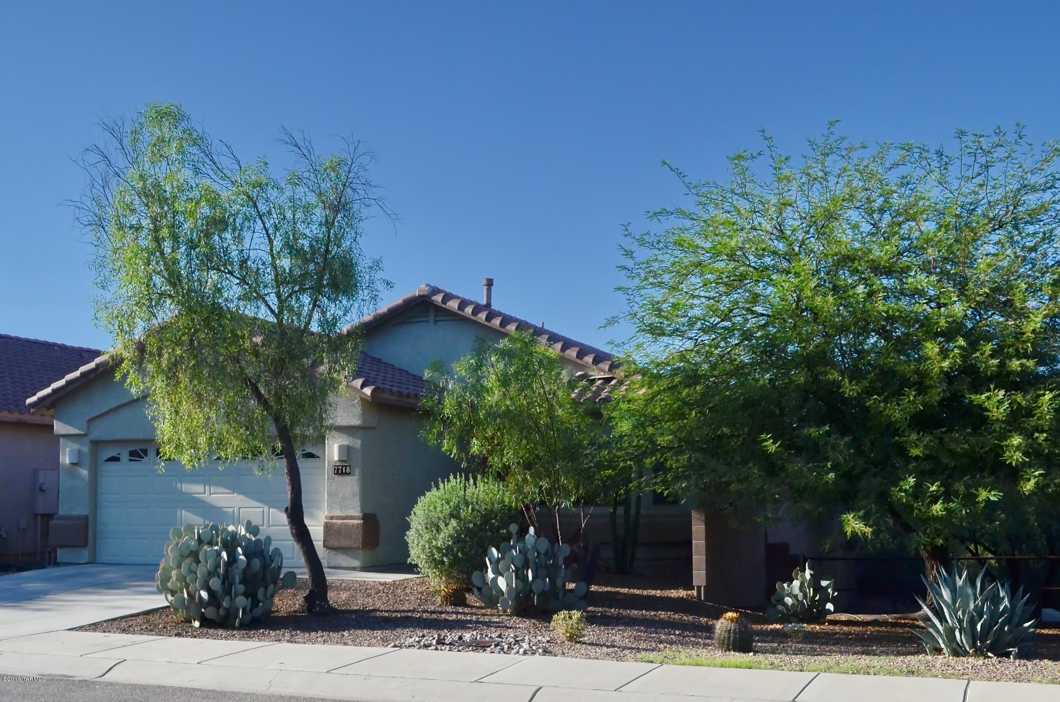 Continental Reserve Blk. 7 & 8 (1-82) - Residential
