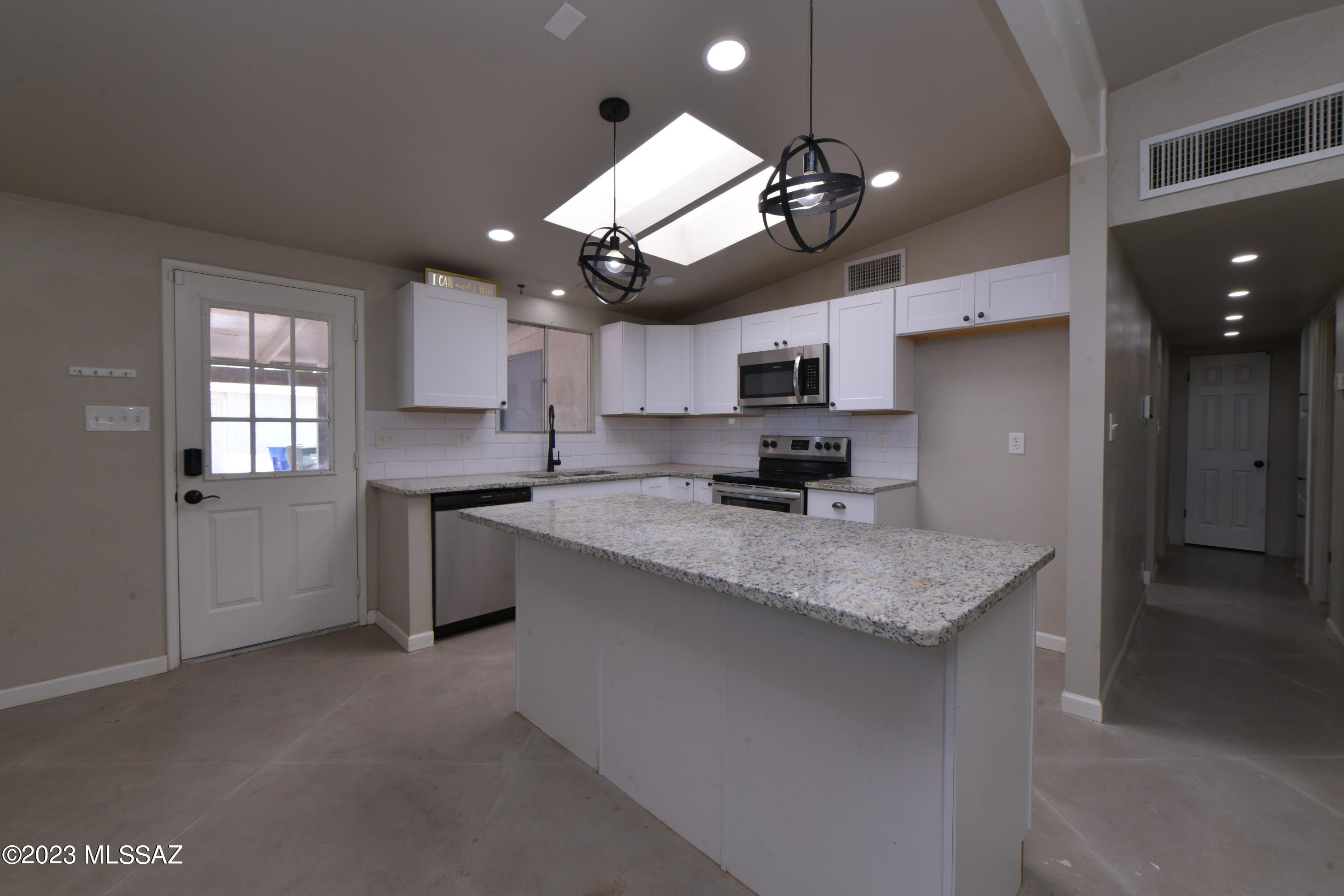 Cloud Ridge East - Residential