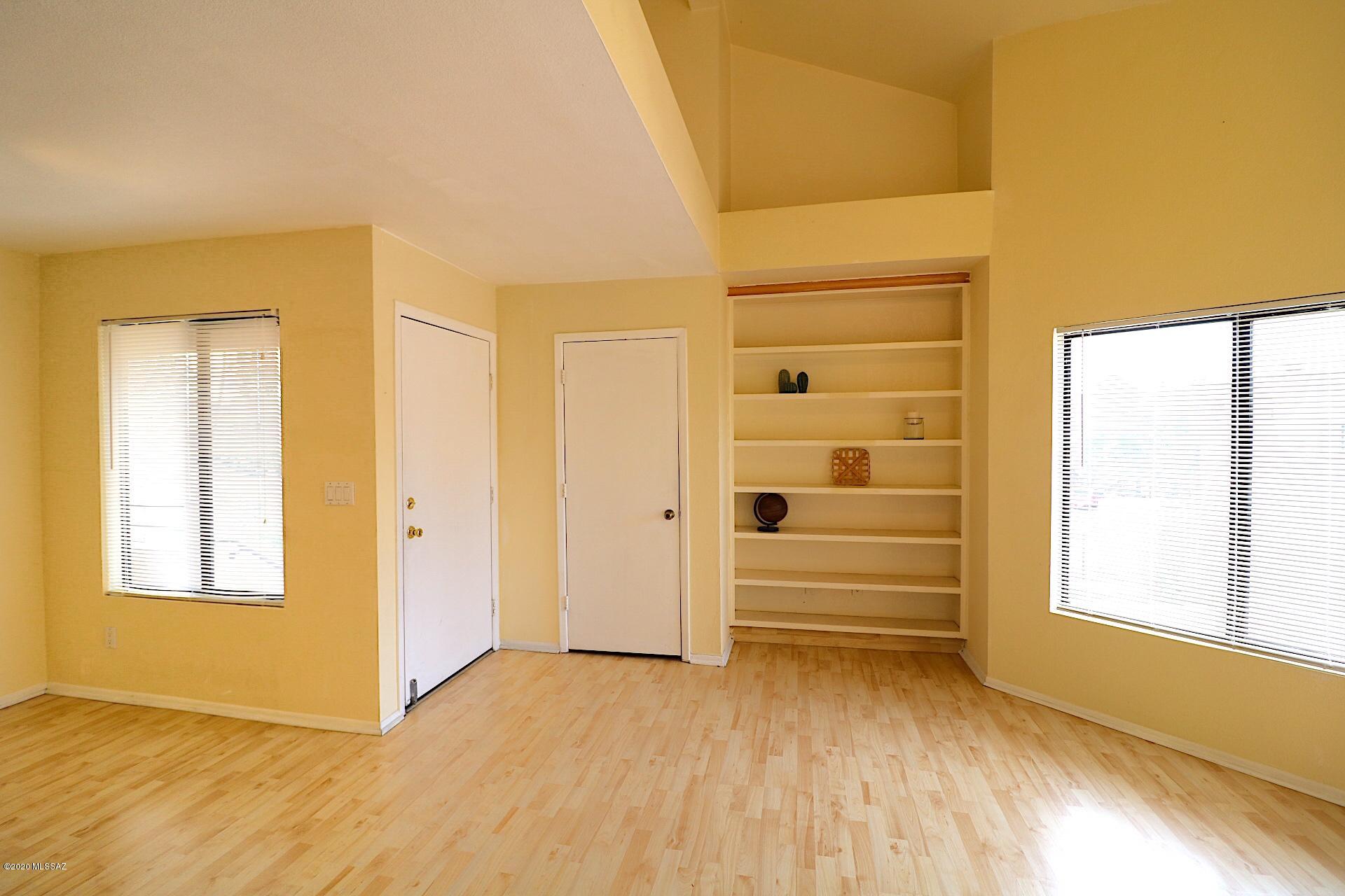 Coronado Place Condominiums II (Units 37-158) - Residential