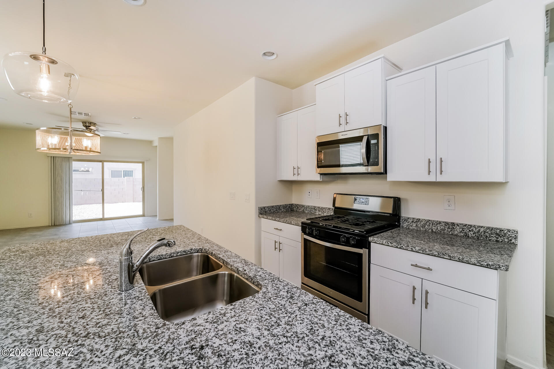 Gladden Farms BLK 10 (1-84) - Residential Lease