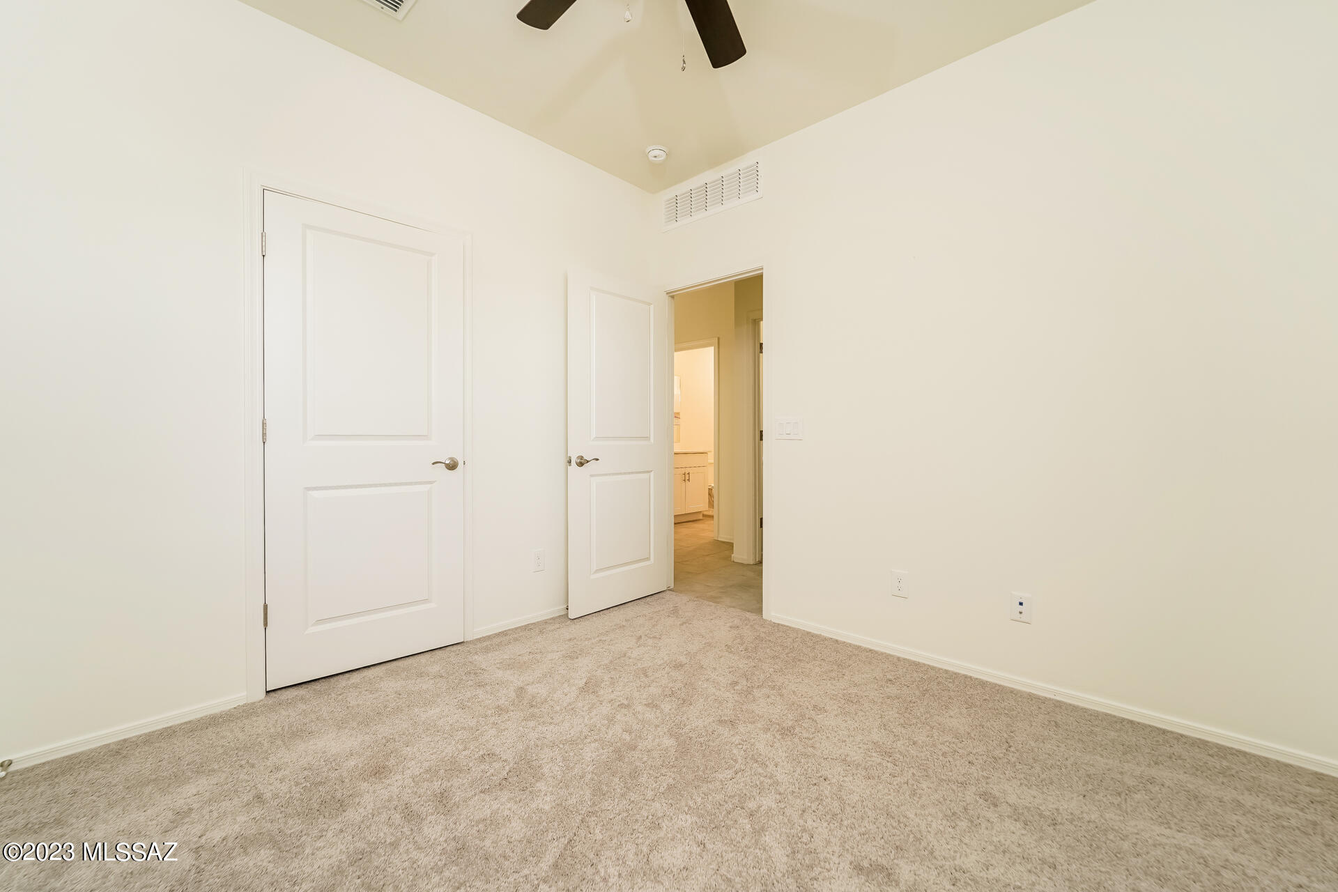 Gladden Farms BLK 10 (1-84) - Residential Lease
