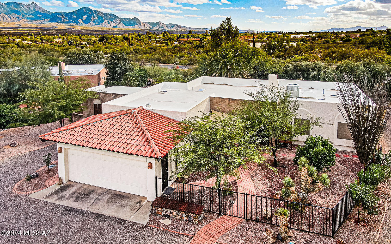 Continental Vistas(1-302) - Residential