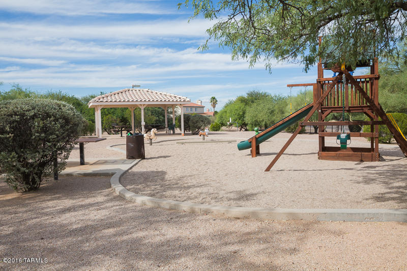 Bristol Park Resubdivision (1-83) - Residential