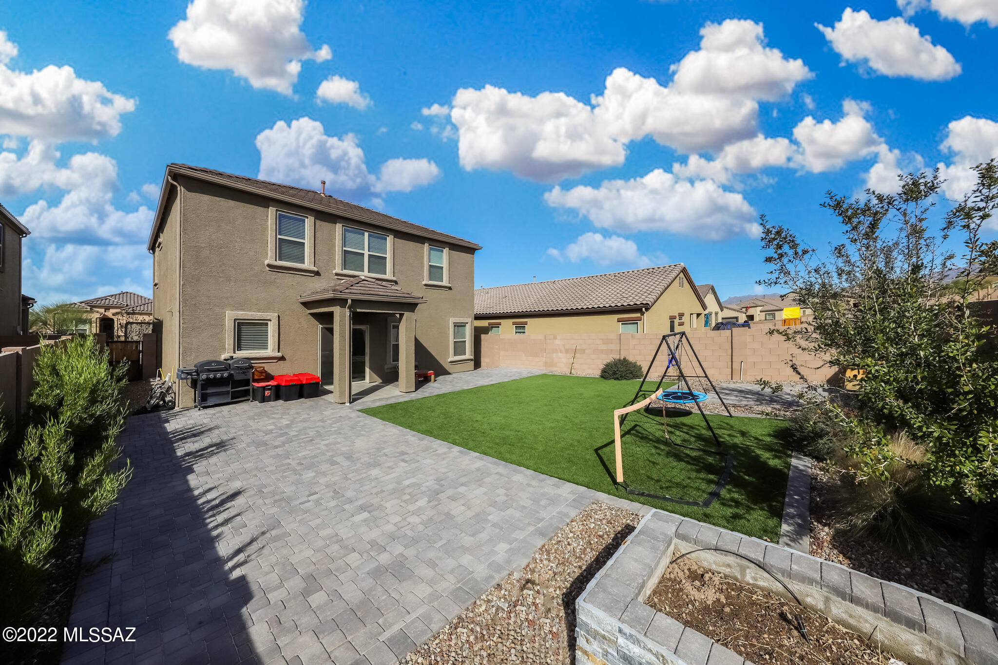 Saguaro Bloom SQ20180540069 - Residential