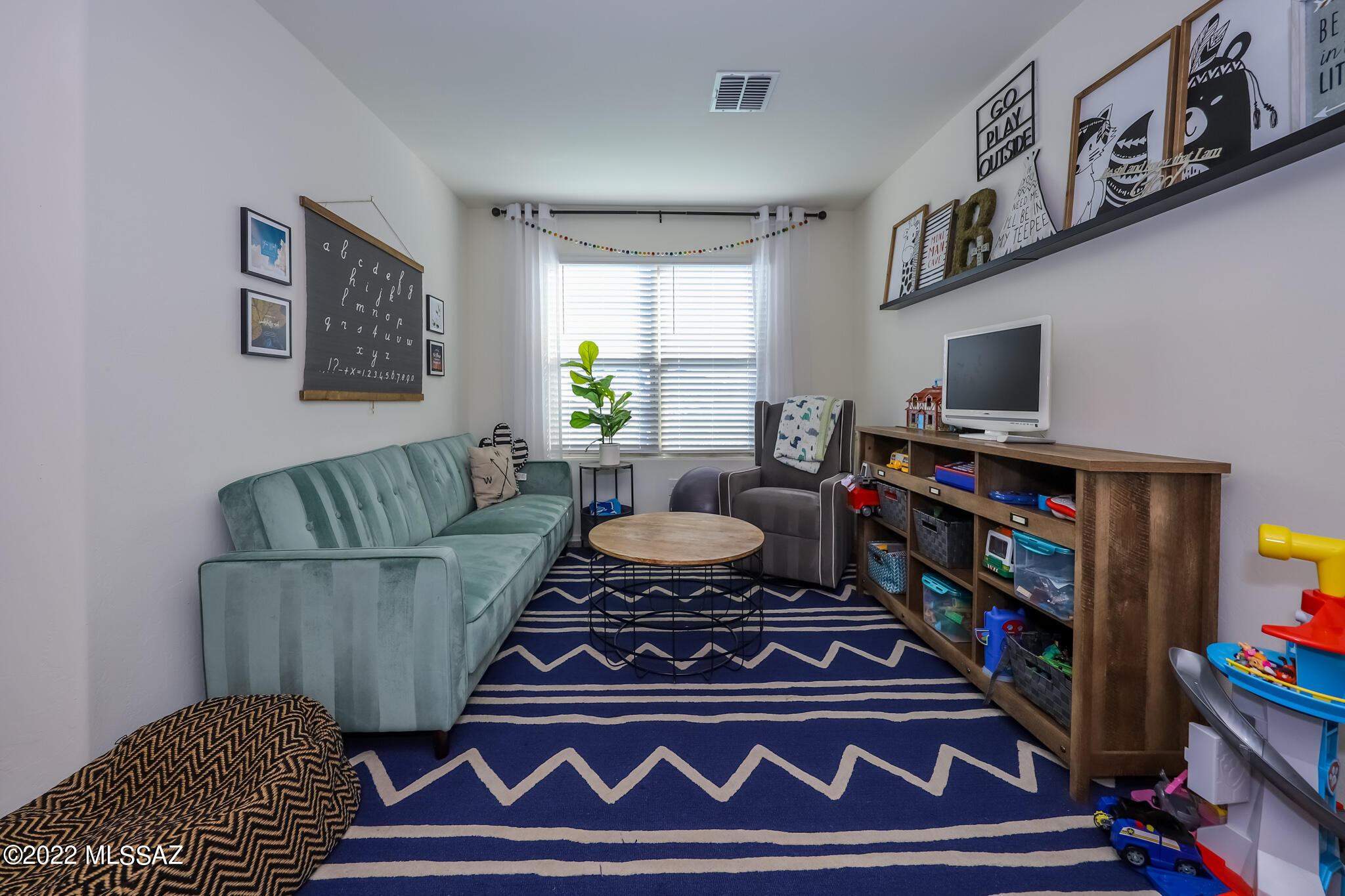 Saguaro Bloom SQ20180540069 - Residential