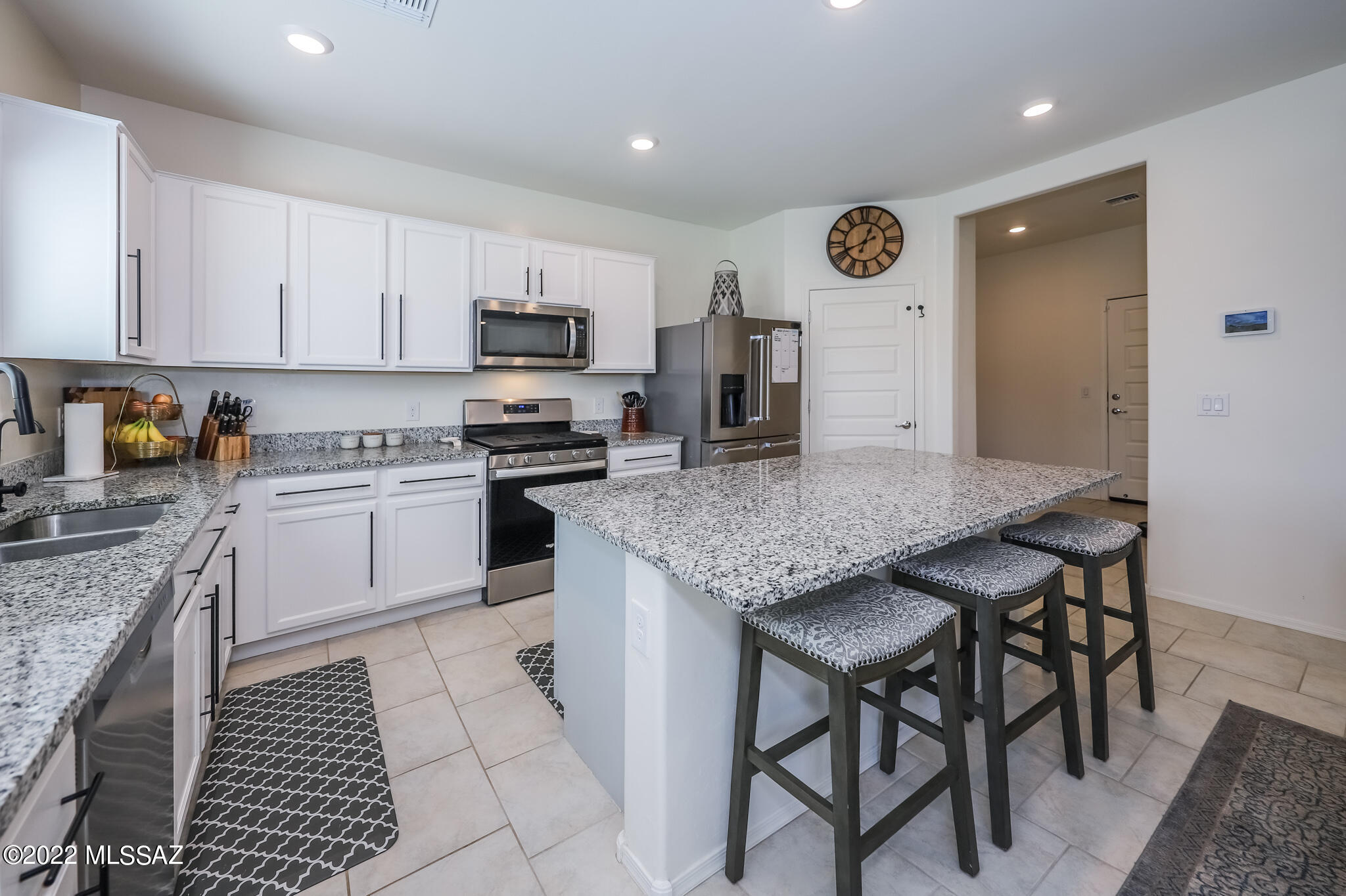 Saguaro Bloom SQ20180540069 - Residential