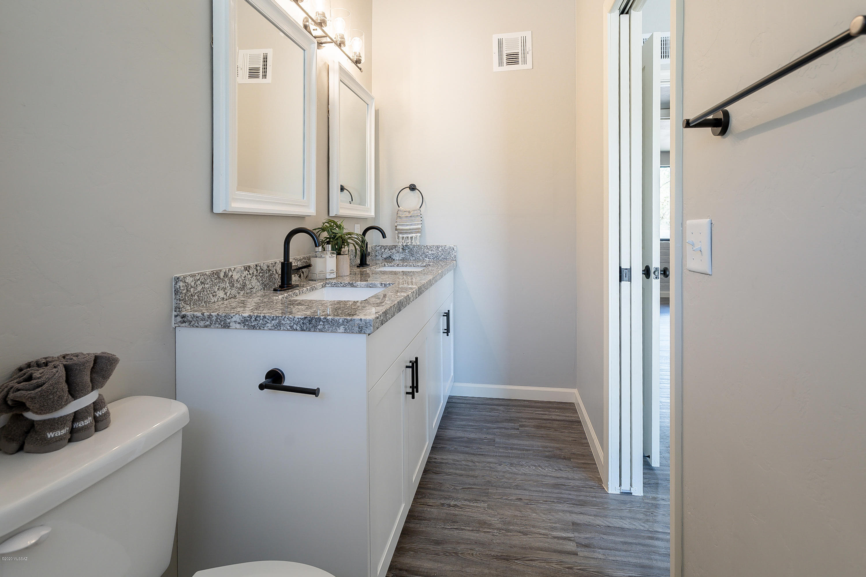 Casas Adobes Park (416-540) - Residential