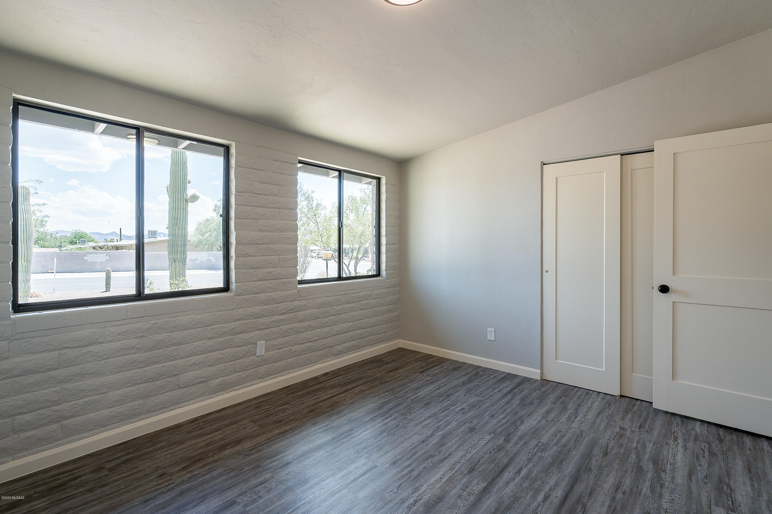 Casas Adobes Park (416-540) - Residential