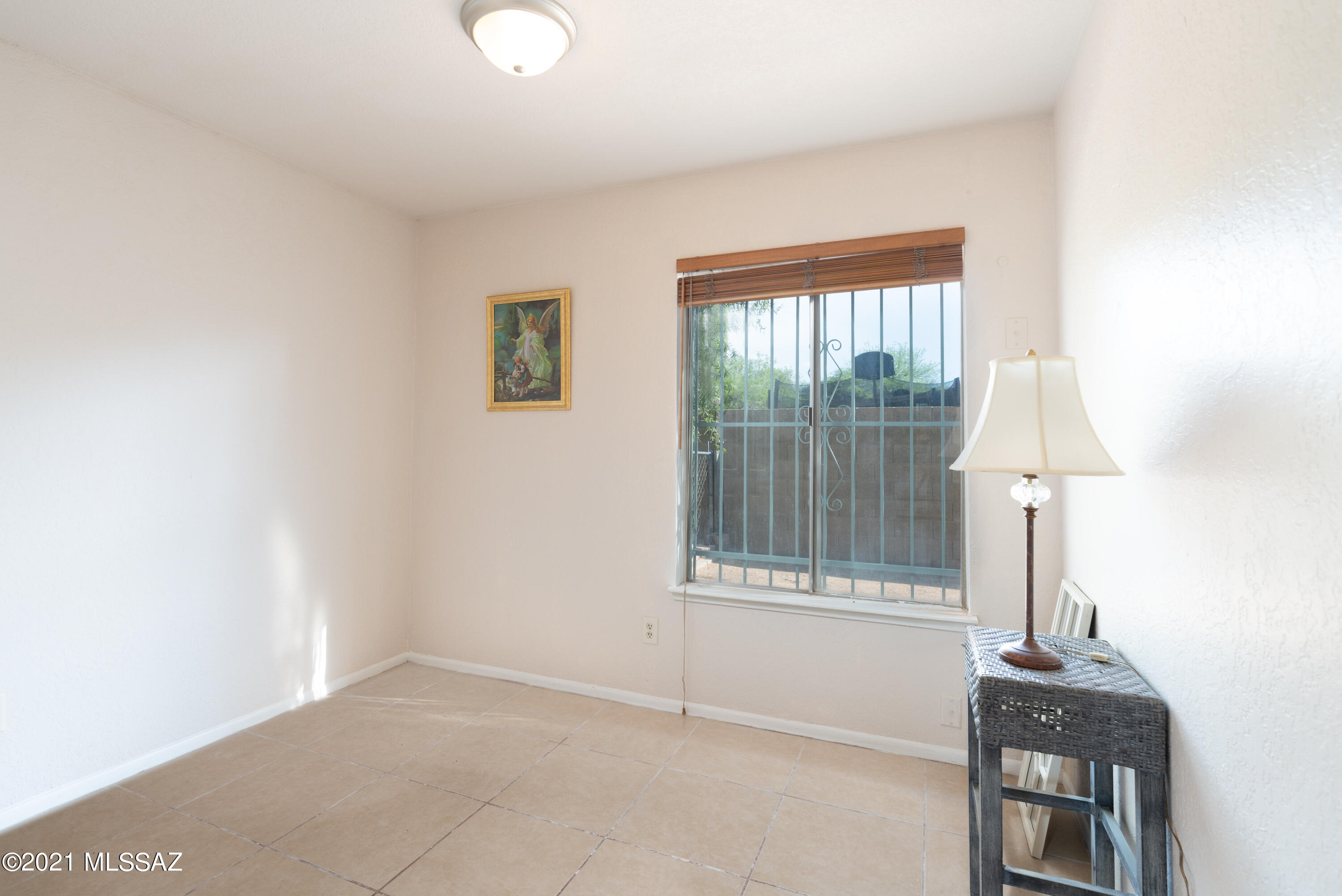 Mission West (1-370) - Residential